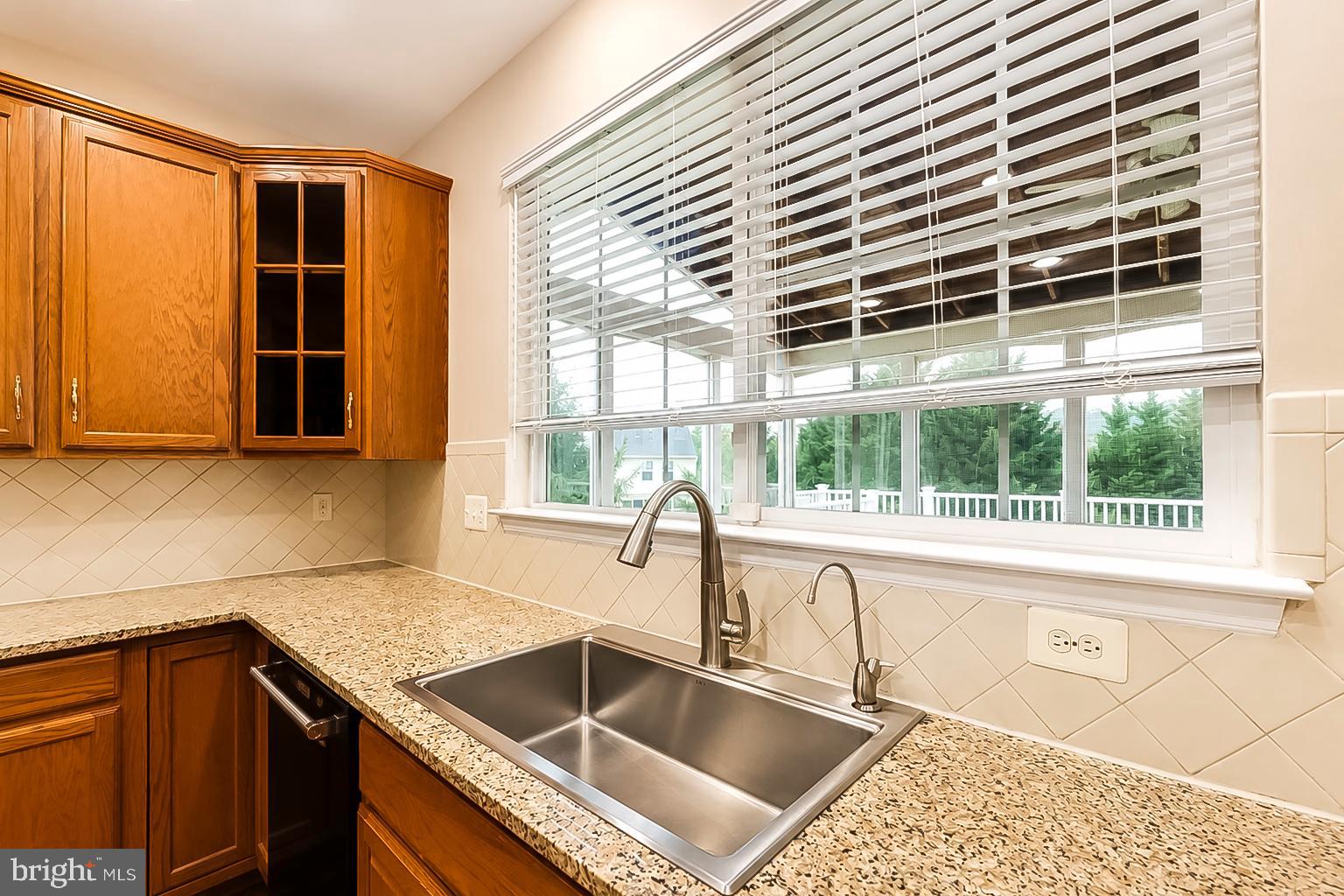 KINGS CROSSING - Residential