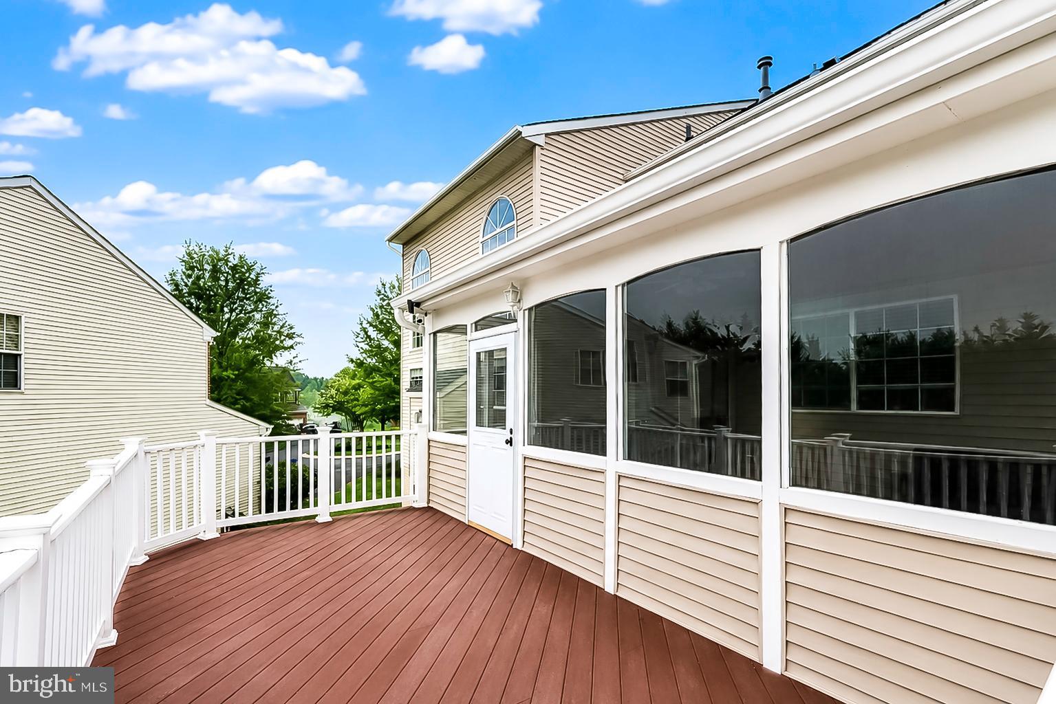 KINGS CROSSING - Residential