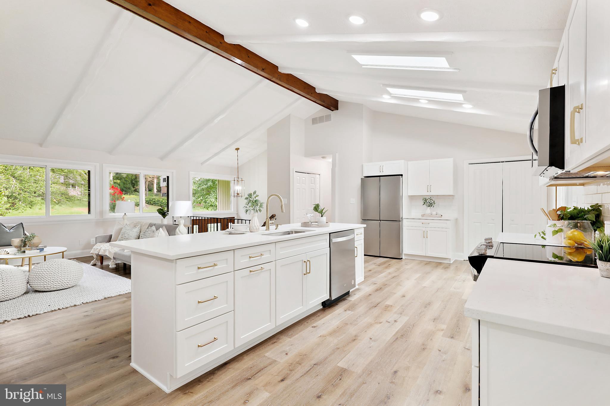 WOODCREST - Residential