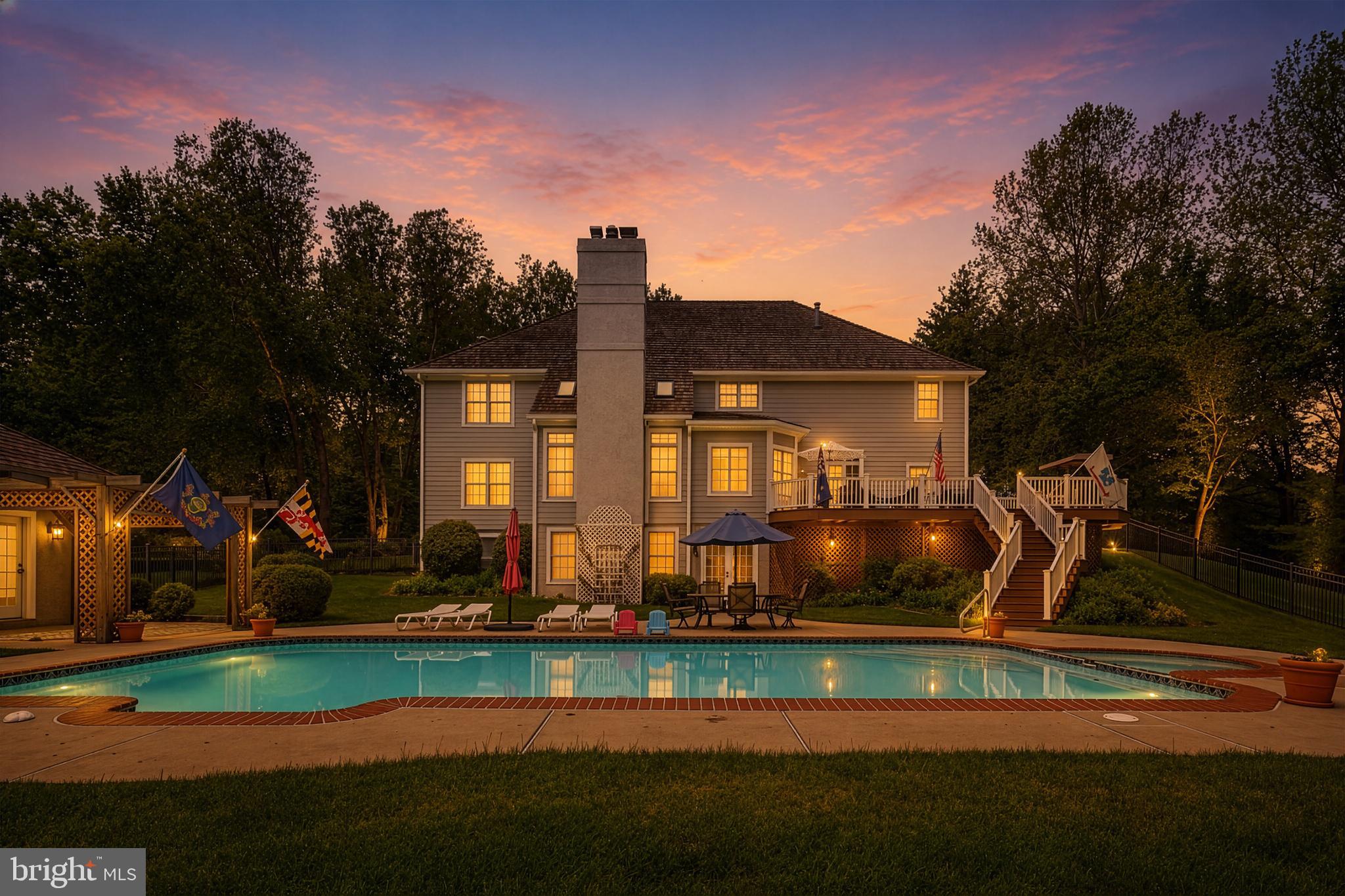 DEER POINTE - Residential