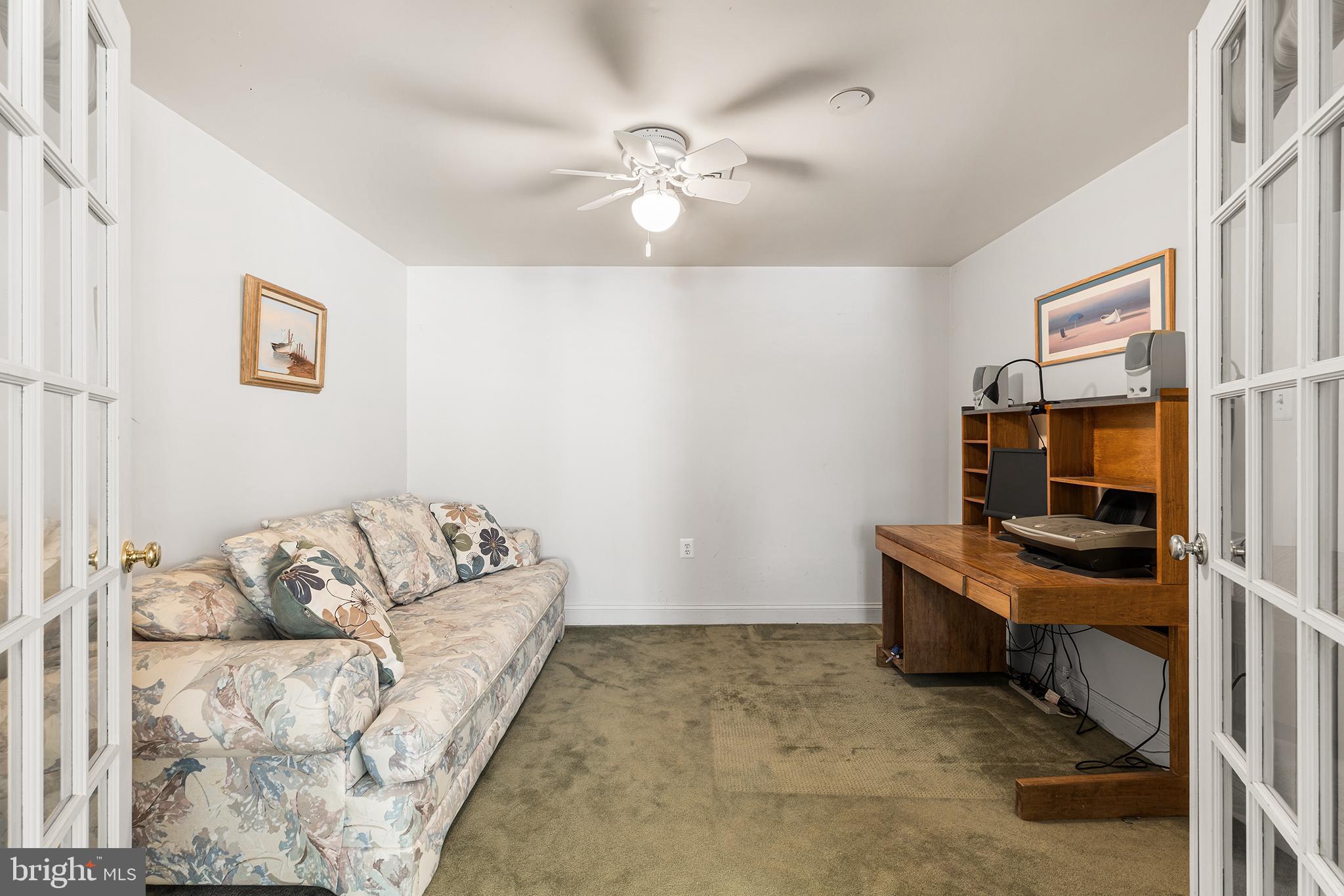 DEER POINTE - Residential