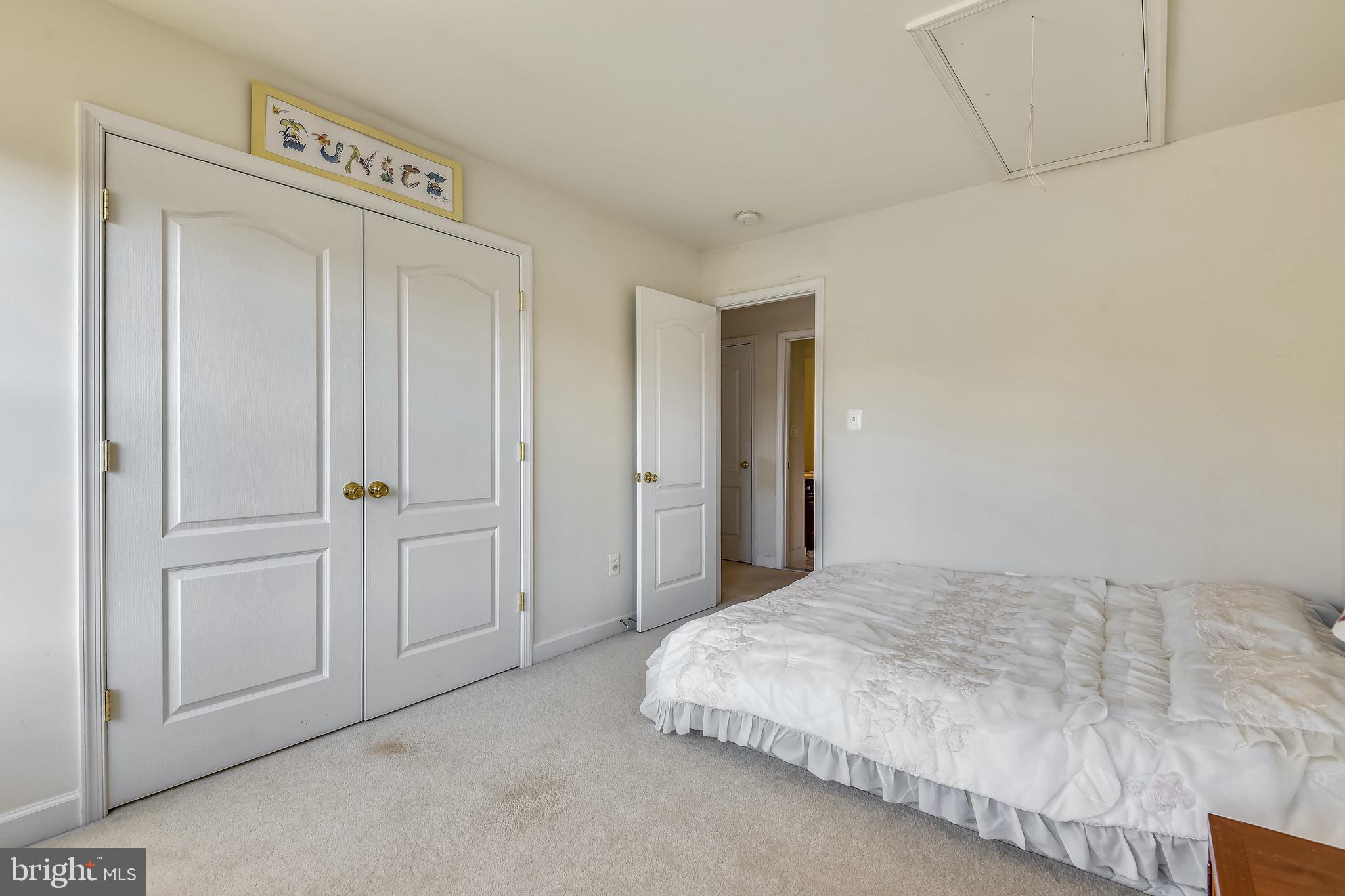 CEDAR LANE FARMS - Residential