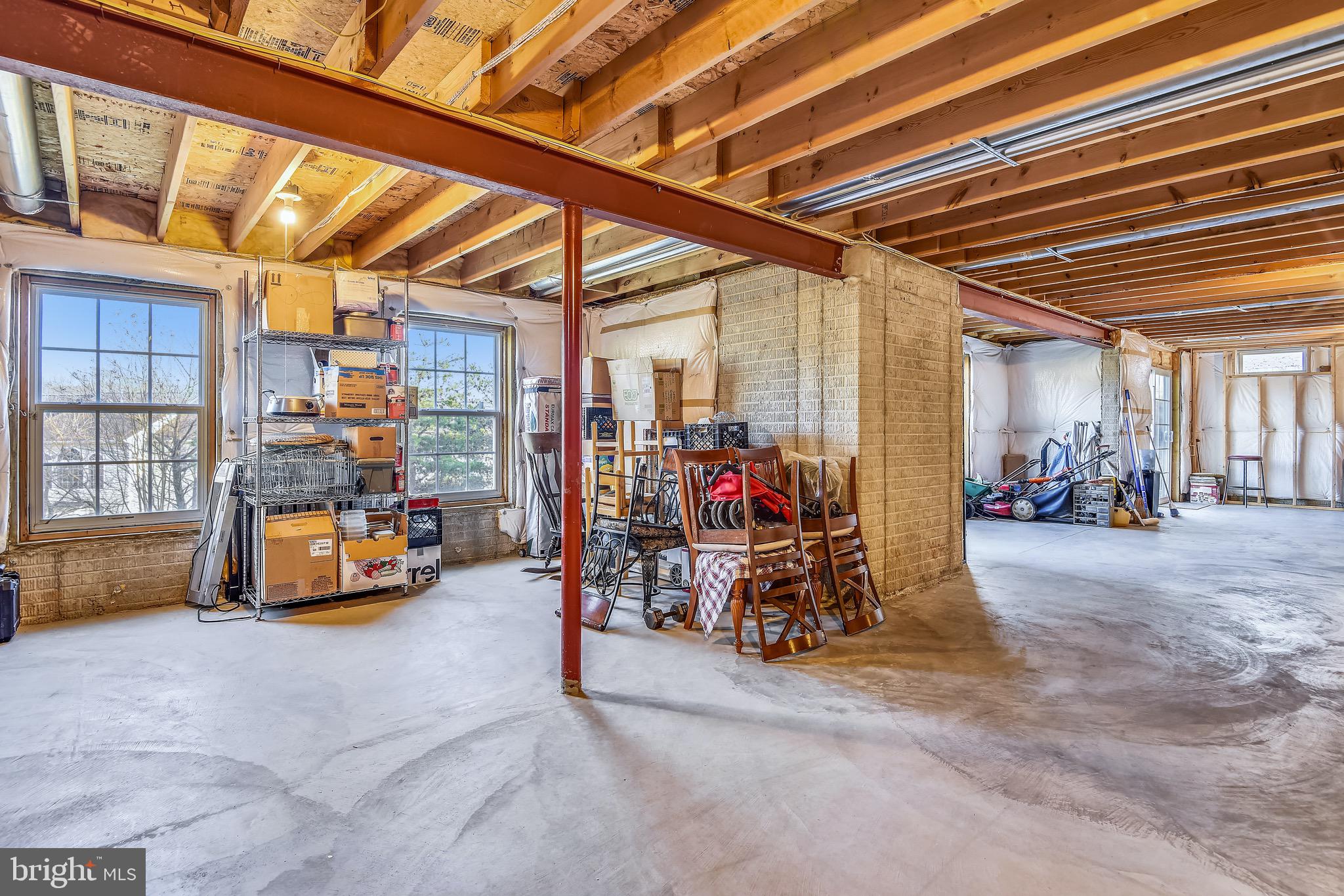 CEDAR LANE FARMS - Residential