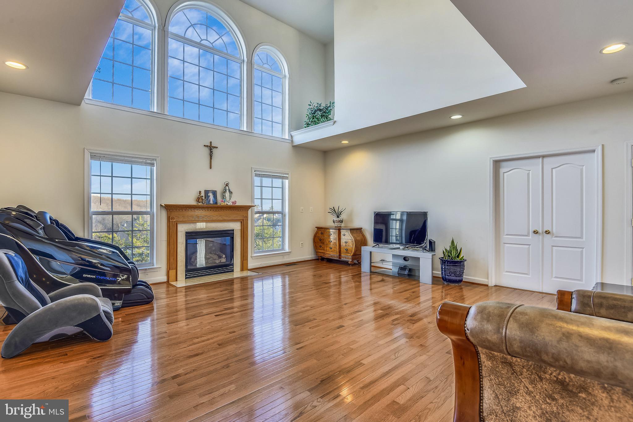 CEDAR LANE FARMS - Residential