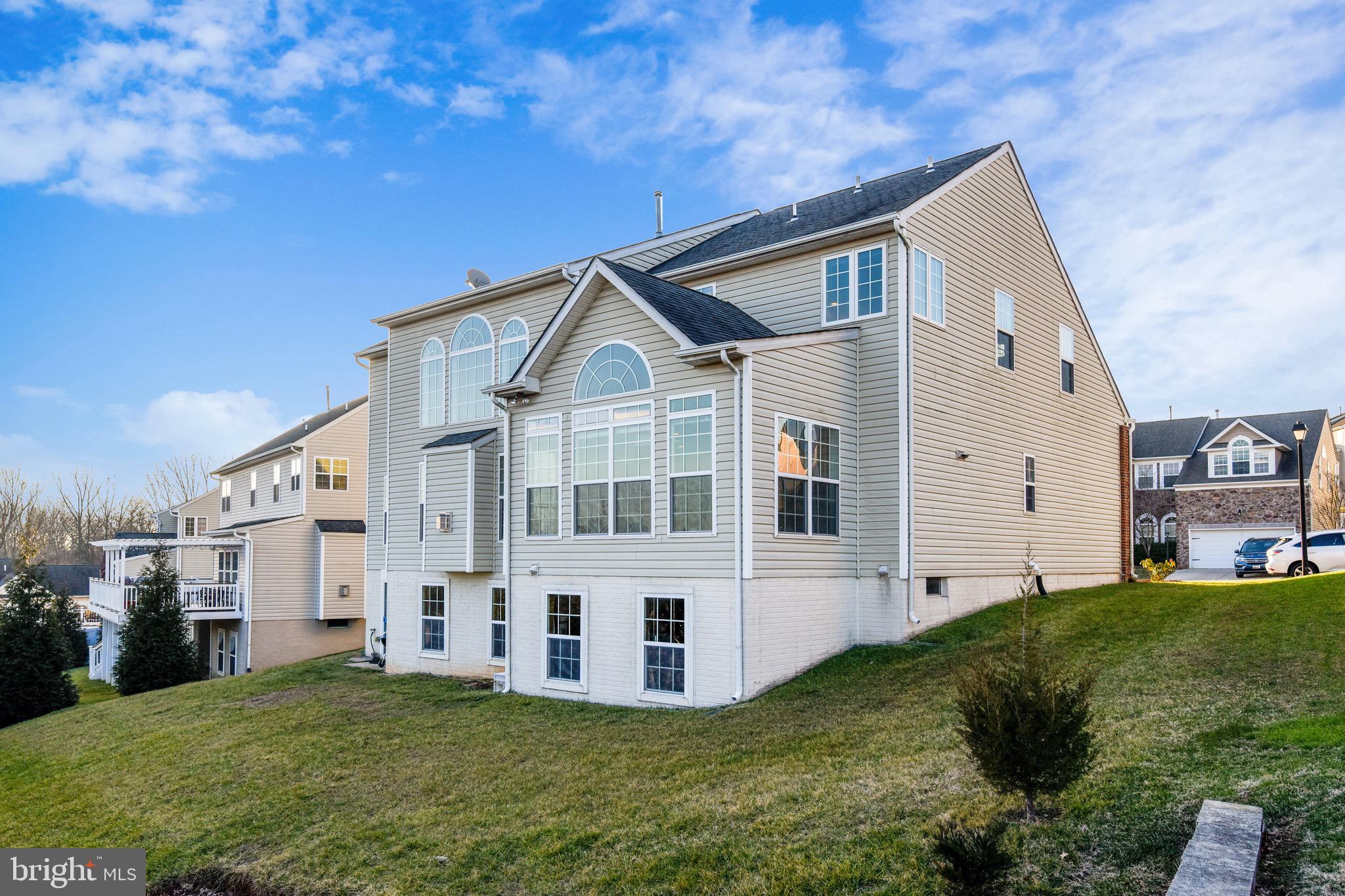 CEDAR LANE FARMS - Residential