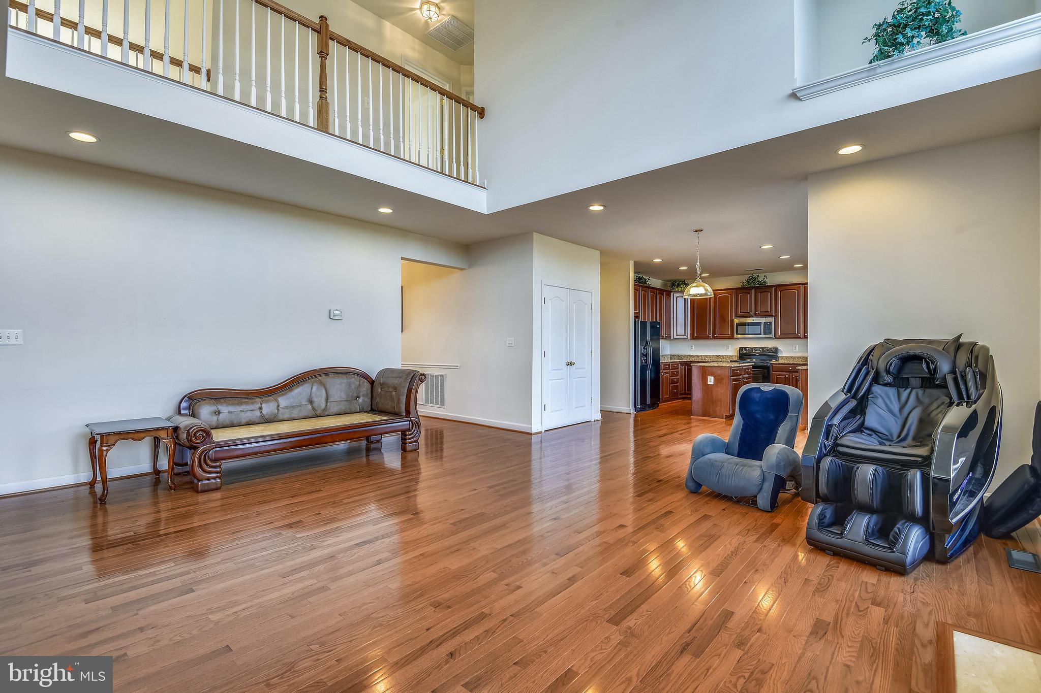 CEDAR LANE FARMS - Residential