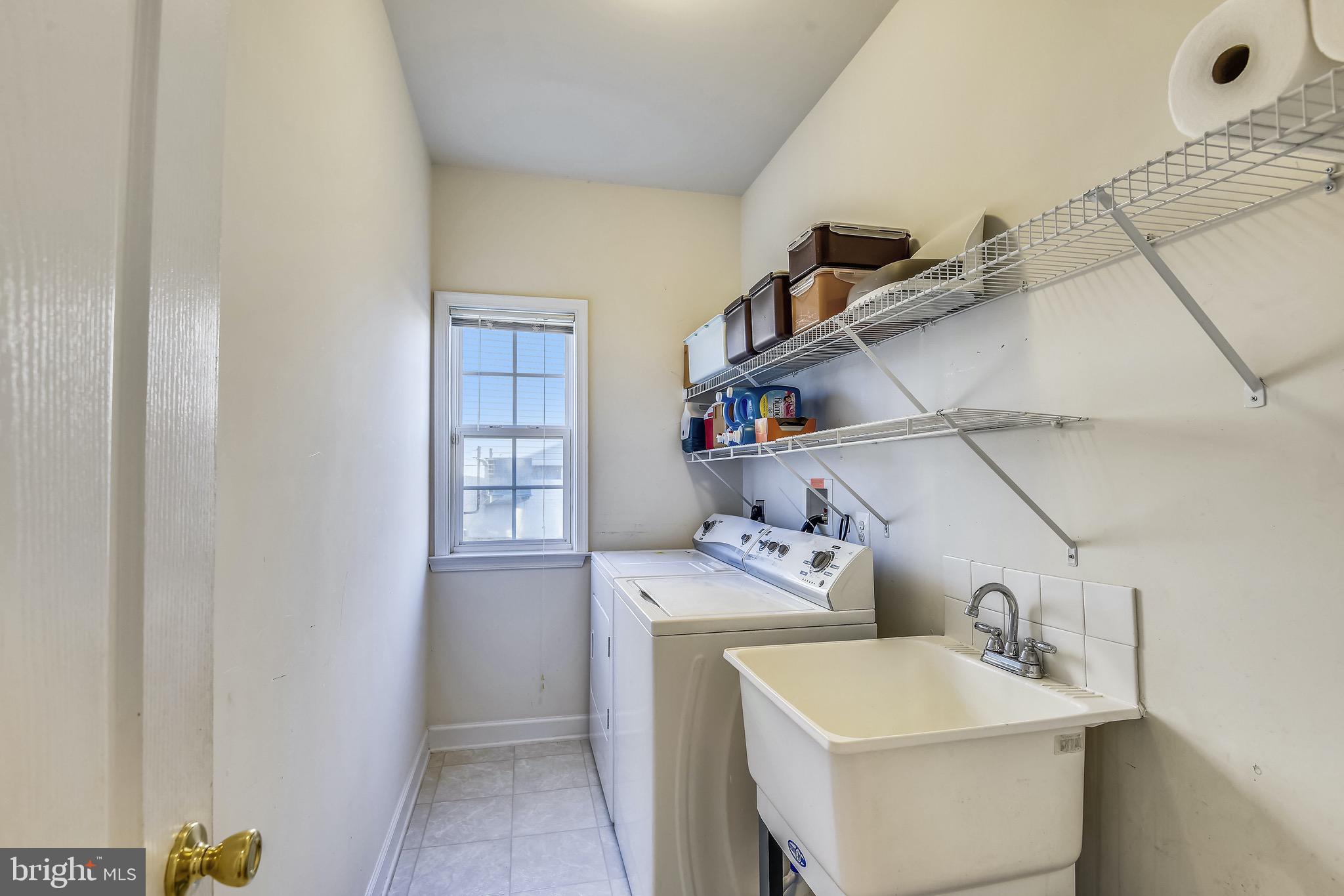 CEDAR LANE FARMS - Residential