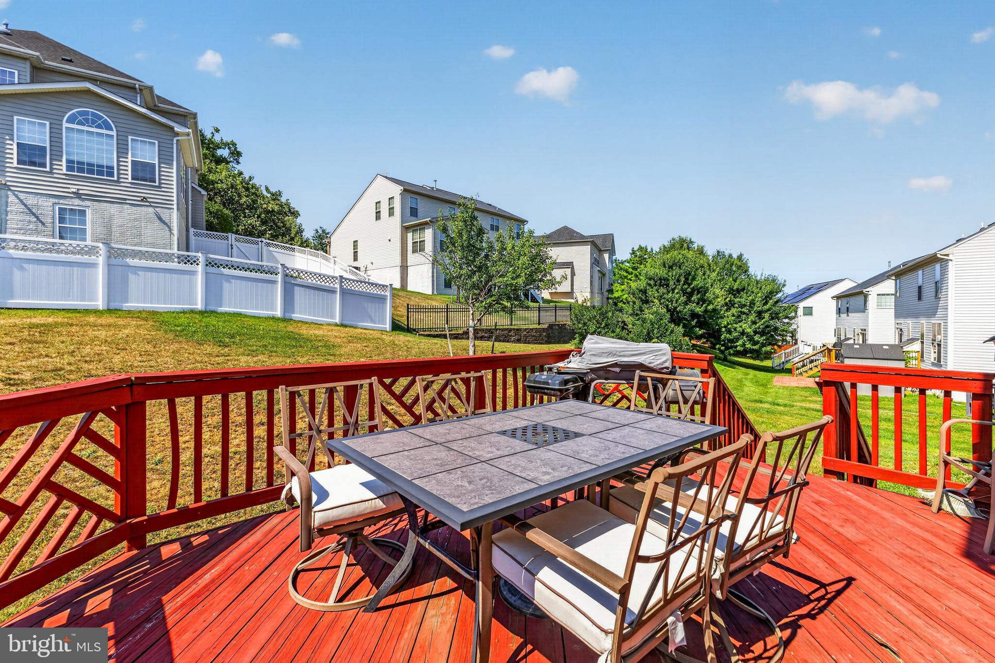 TANTALLON ON THE POTOMAC - Residential