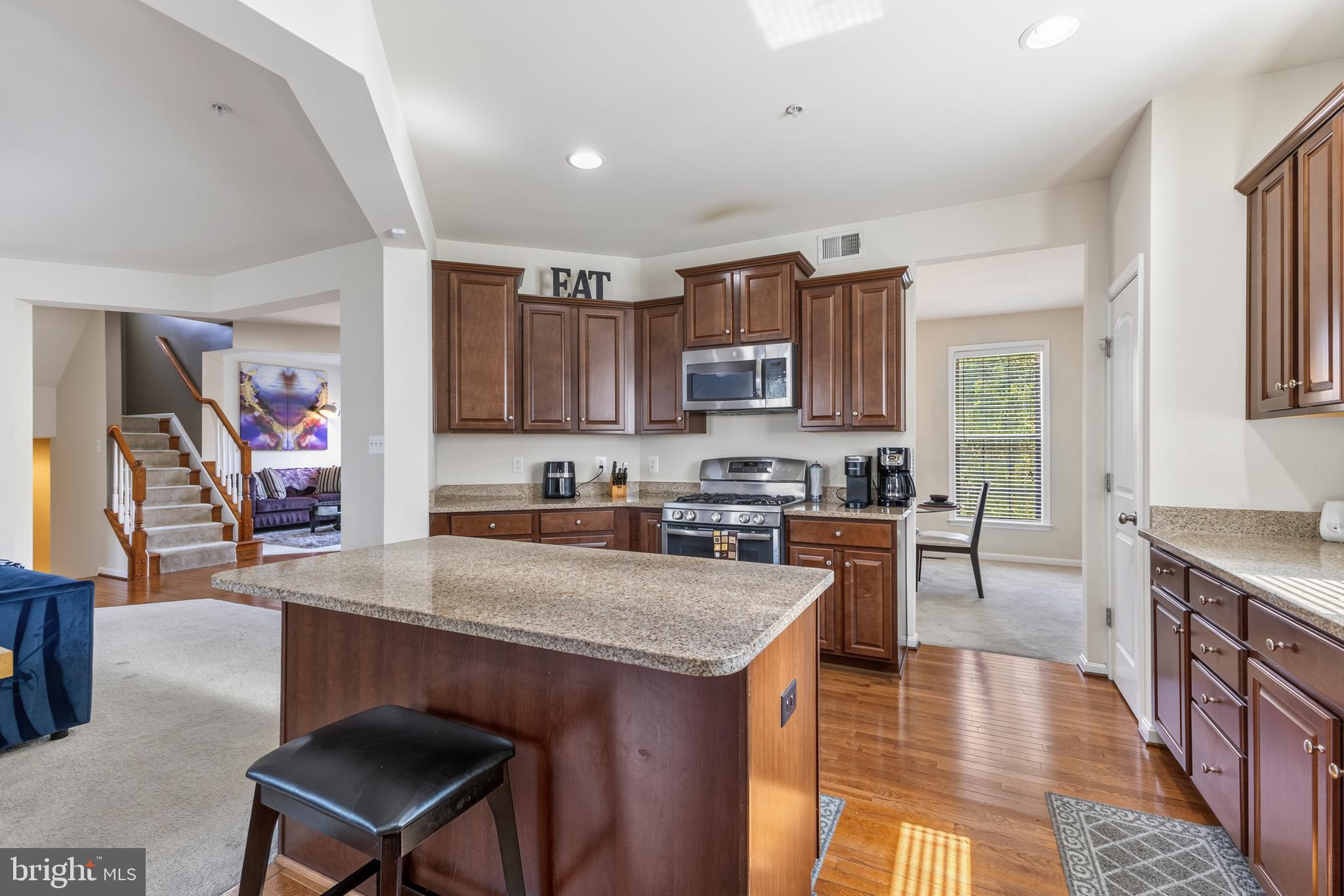 TANTALLON ON THE POTOMAC - Residential