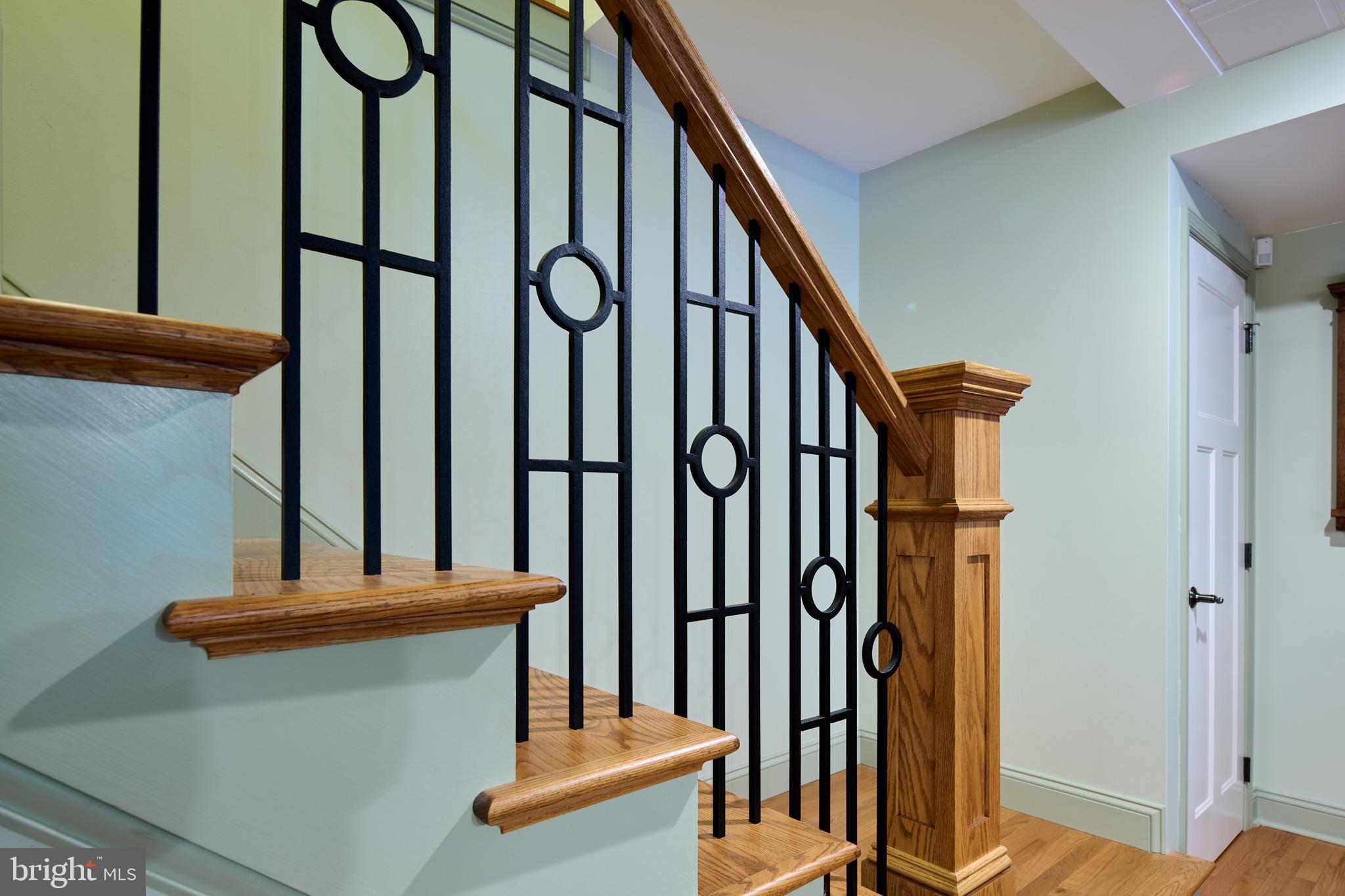 HAMPTON HILLS - Residential