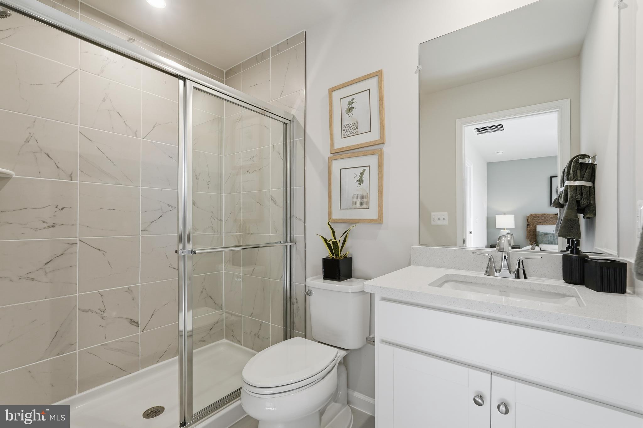 PRESIDENTS POINTE - Residential