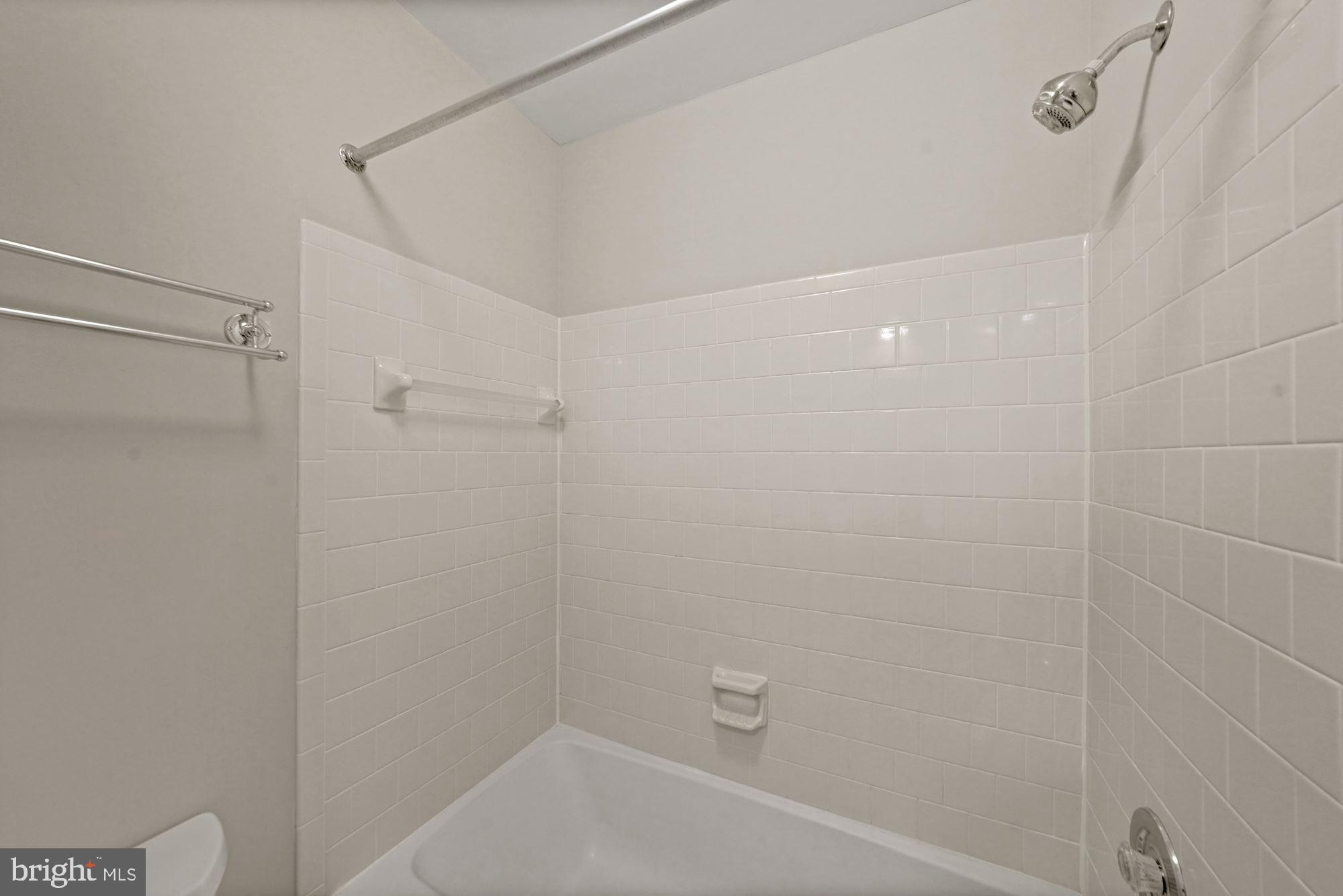 FAIR WOODS - Residential Lease