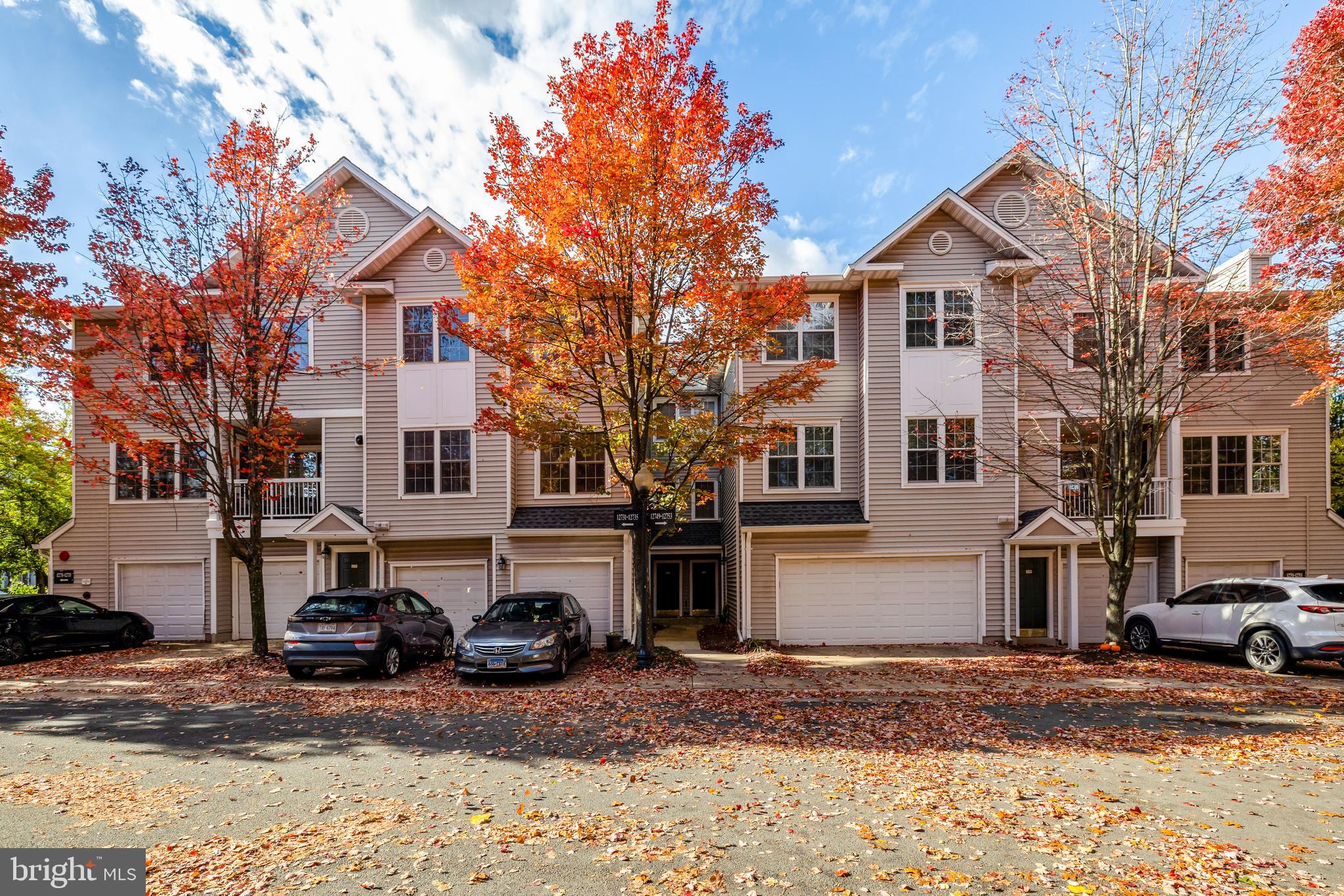 Excellent investor opportunity with strong rental potential in a high-demand area, as well as an ideal option for owner-occupants alike. Beautifully Updated 2-Level Condo in The Gates of Fair Lakes! This spacious 2-bedroom, 1-bath home features all-new carpet and fresh paint throughout. The kitchen shines with new quartz countertops, a modern faucet, and an undermount sink. Enjoy a bright and open layout with separate living and dining areas, perfect for relaxing or entertaining. The primary suite offers vaulted ceilings and a walk-in closet, while the secondary bedroom also includes a generous walk-in closet. A full-size in-unit washer and dryer provide everyday convenience. Enjoy resort-style community amenities including a swimming pool, fitness center, clubhouse, and shuttle service to the Vienna Metro. Ideally located just minutes from shopping, dining, and major commuter routes, this condo offers both comfort and convenience in one of Fairfax’s most desirable locations. ASSIGNED PARKING SPACE 3. **Dishwasher 2023, HVAC 2017, Water heater 2023**