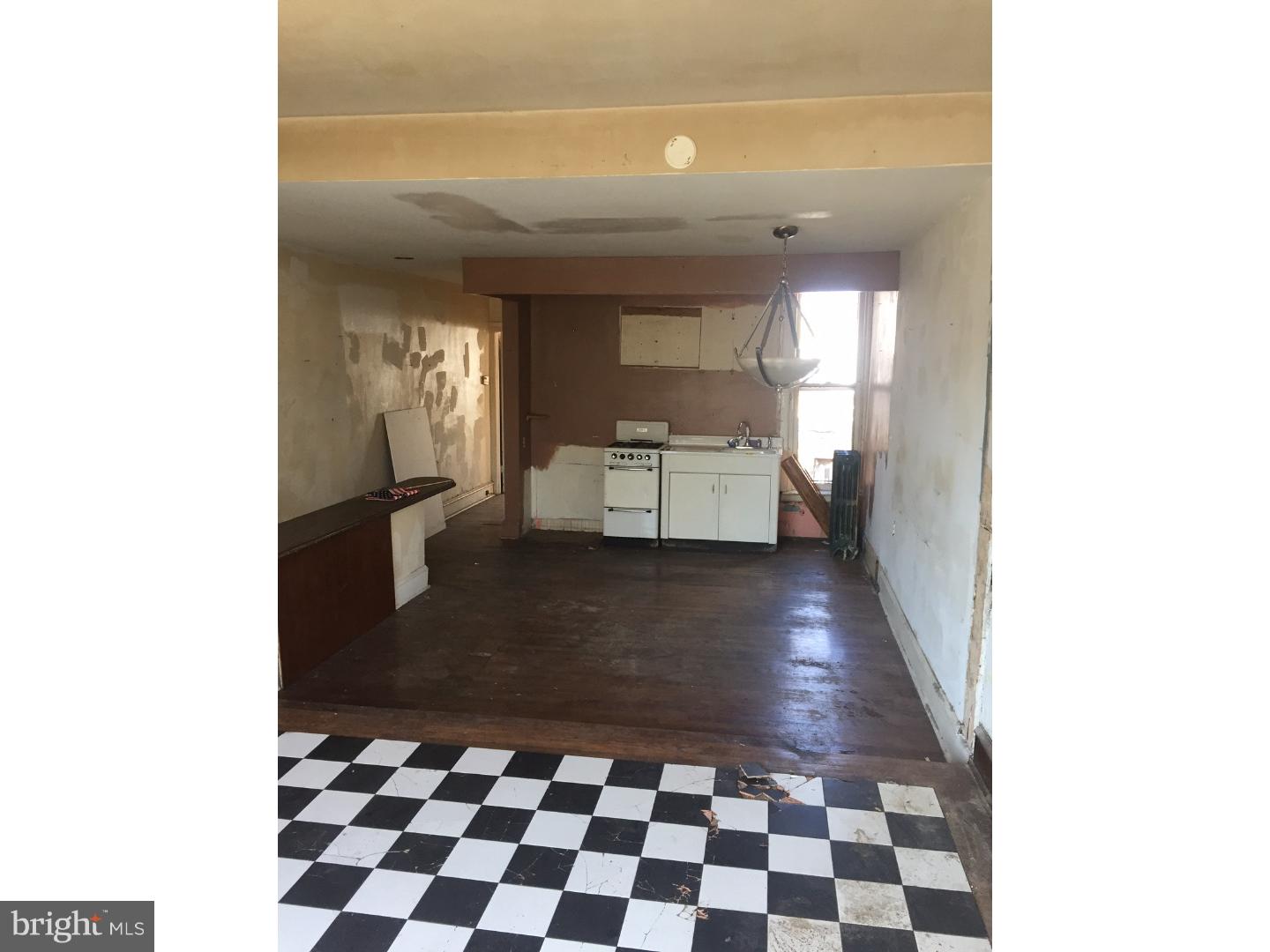 TACONY - Residential Income