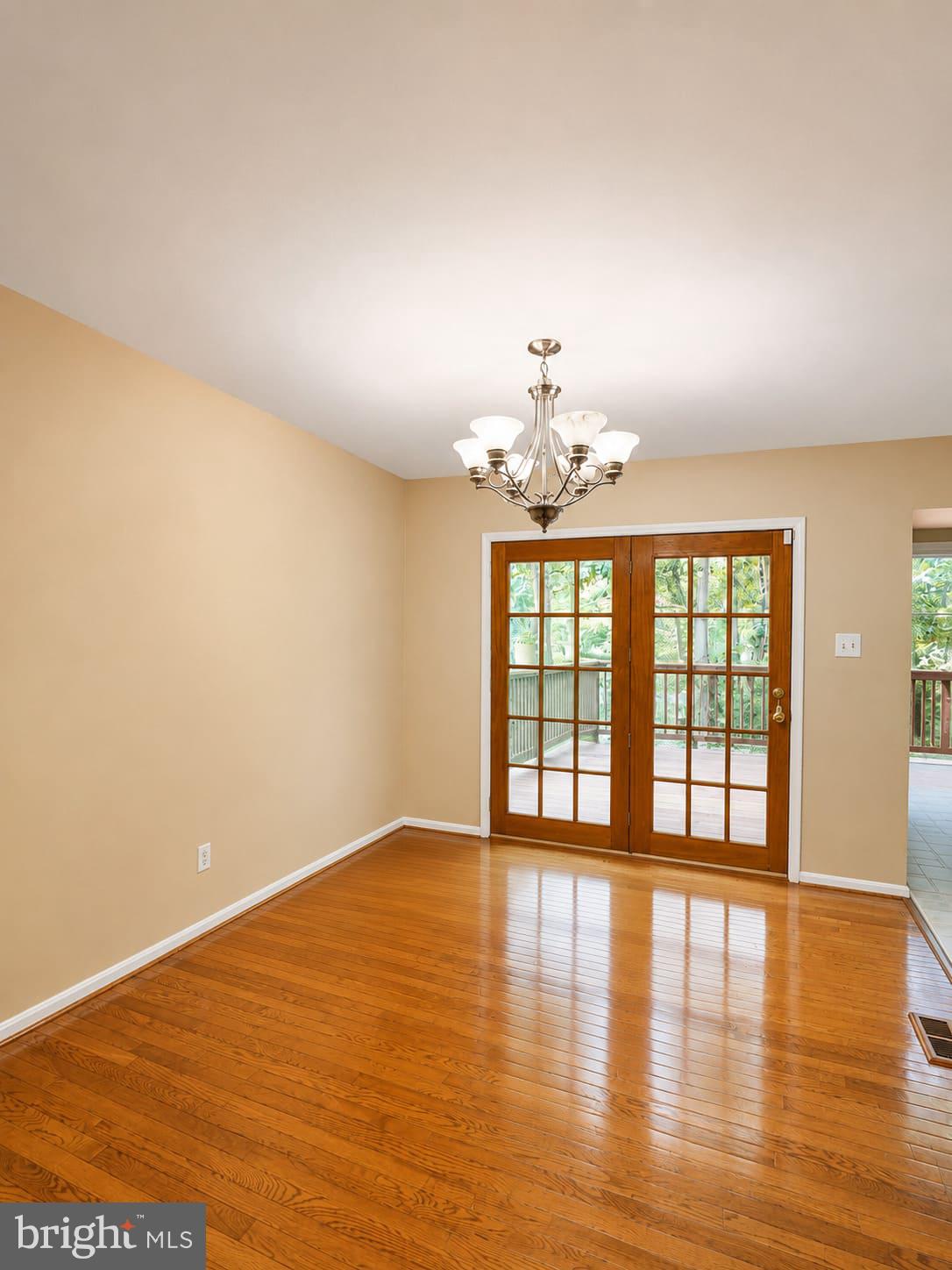LIONS GATE - Residential
