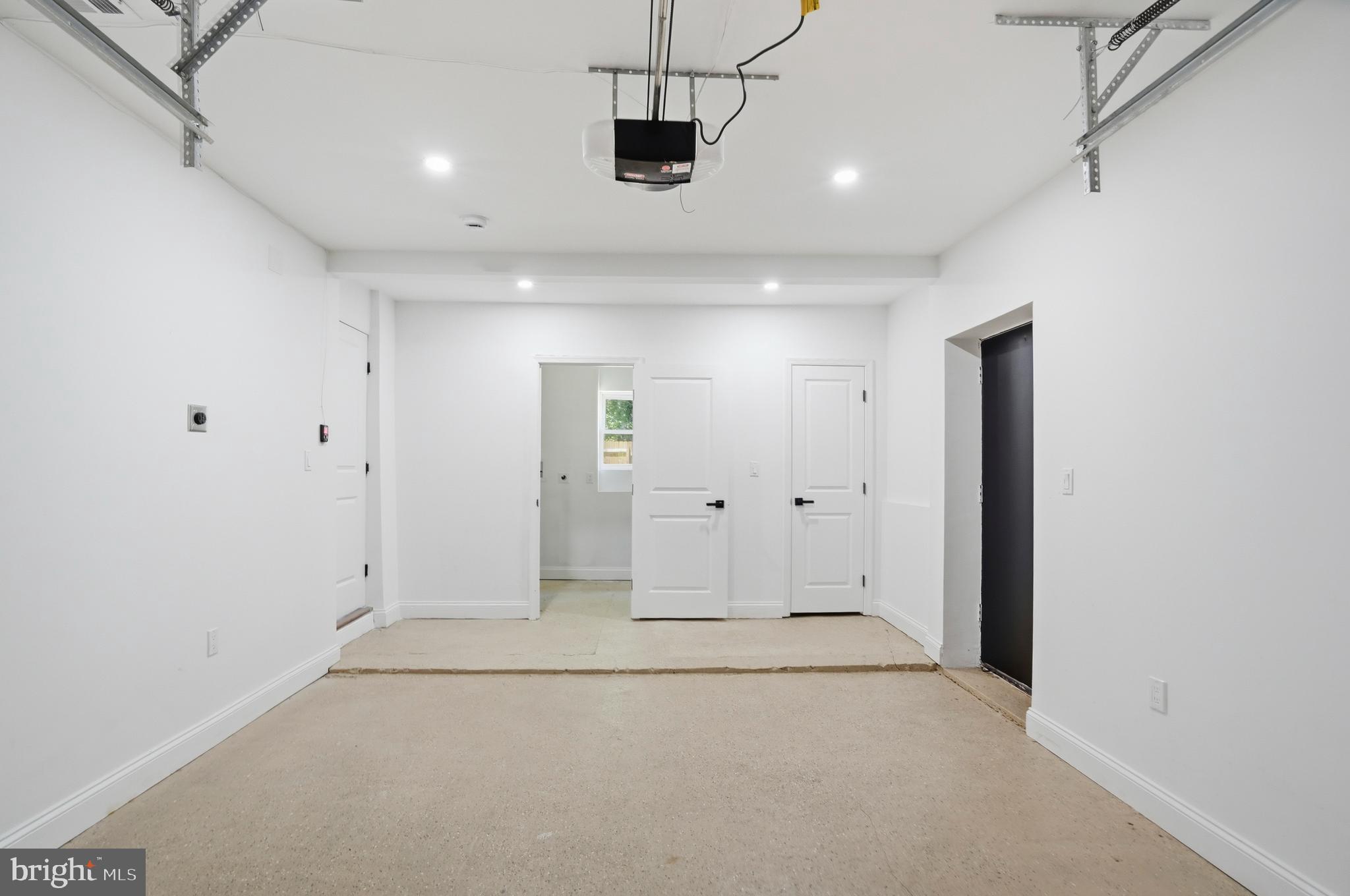 CATONSVILLE HEIGHTS - Residential