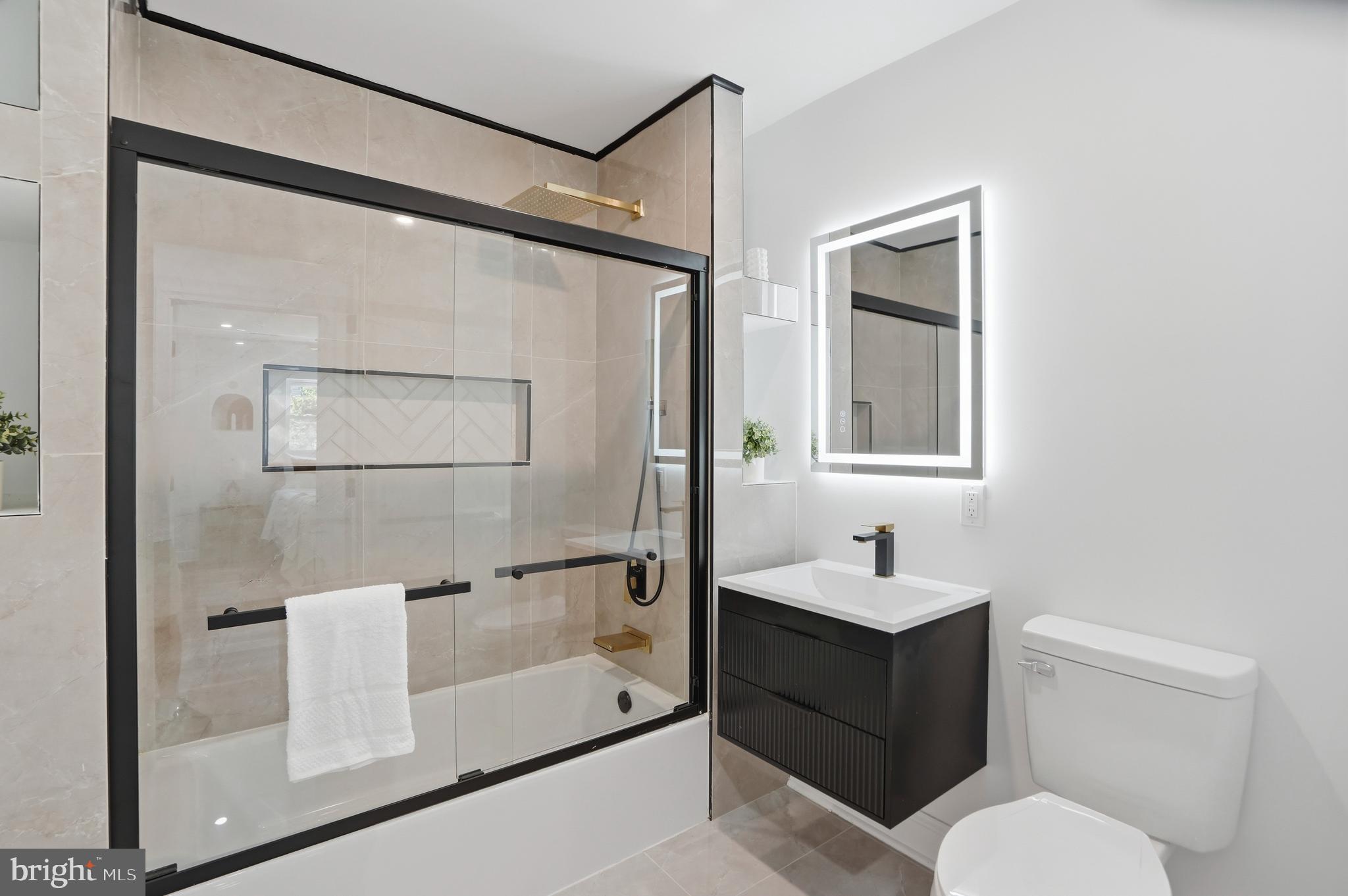 CATONSVILLE HEIGHTS - Residential