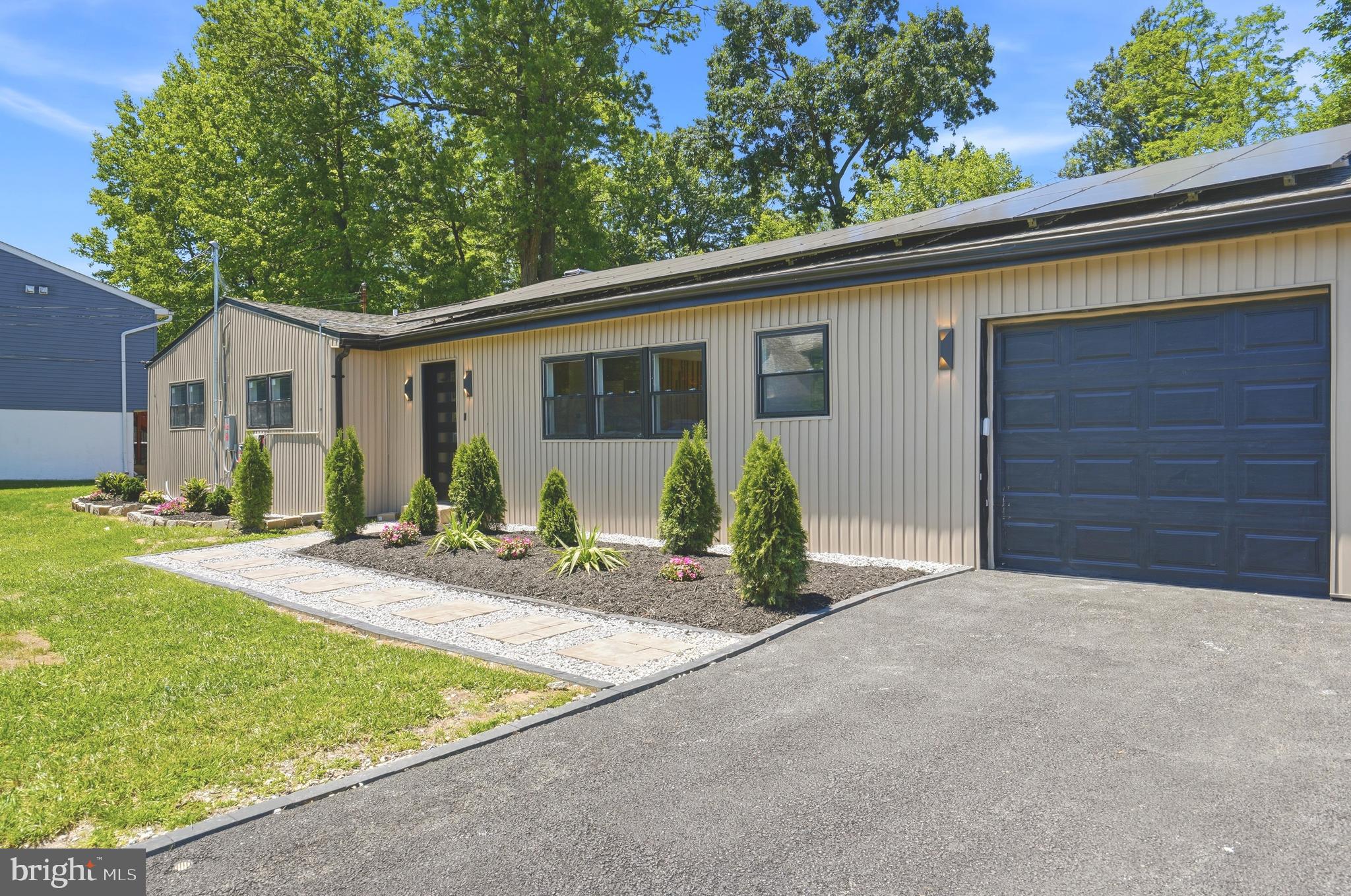 CATONSVILLE HEIGHTS - Residential
