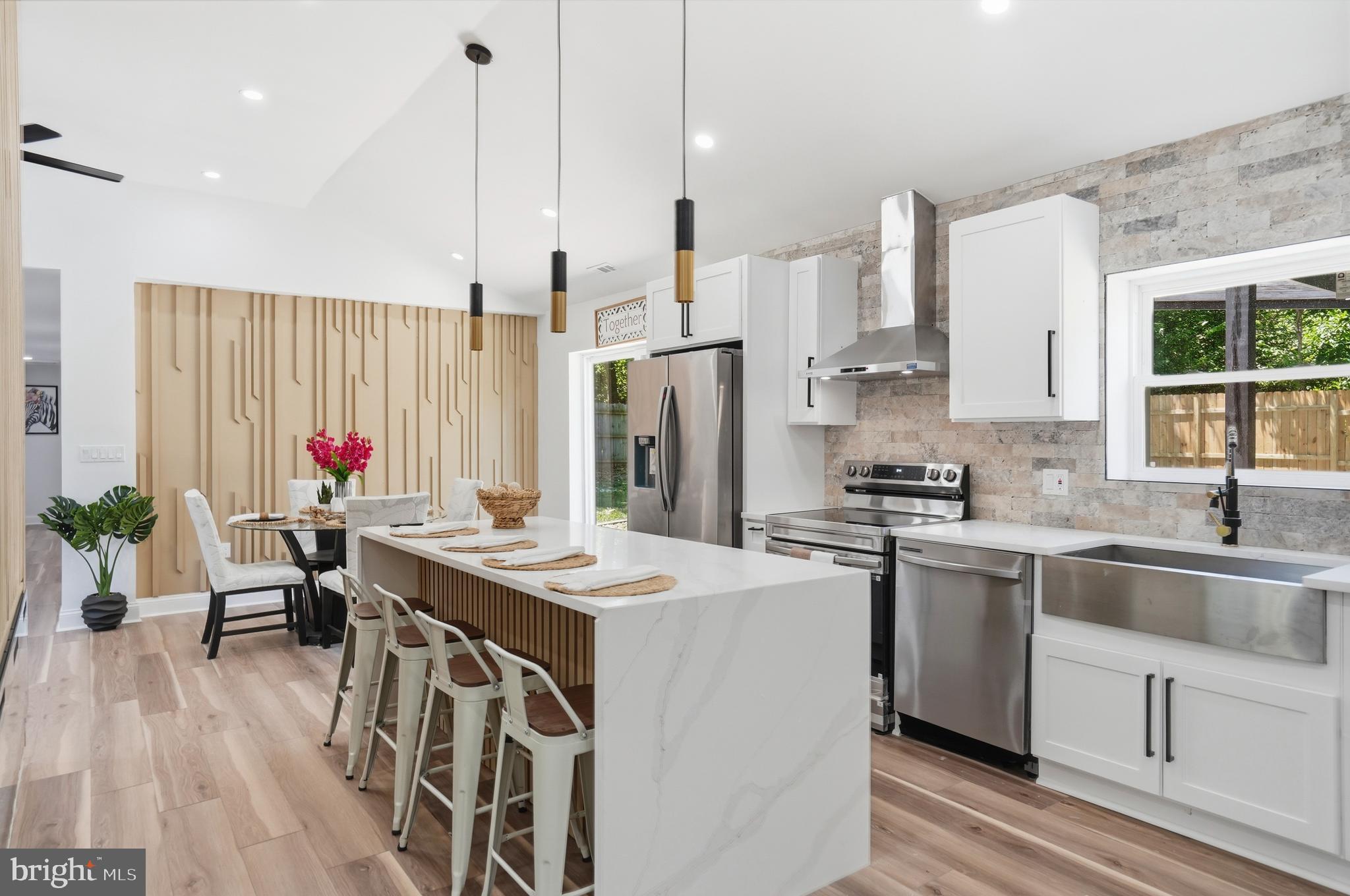 CATONSVILLE HEIGHTS - Residential