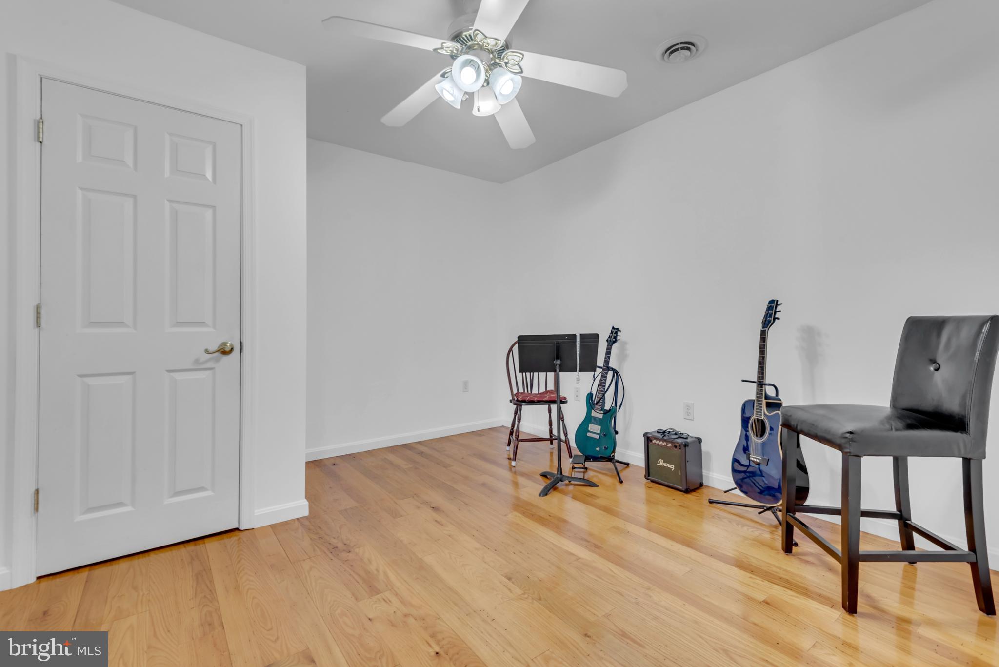 SHORE ACRES - Residential