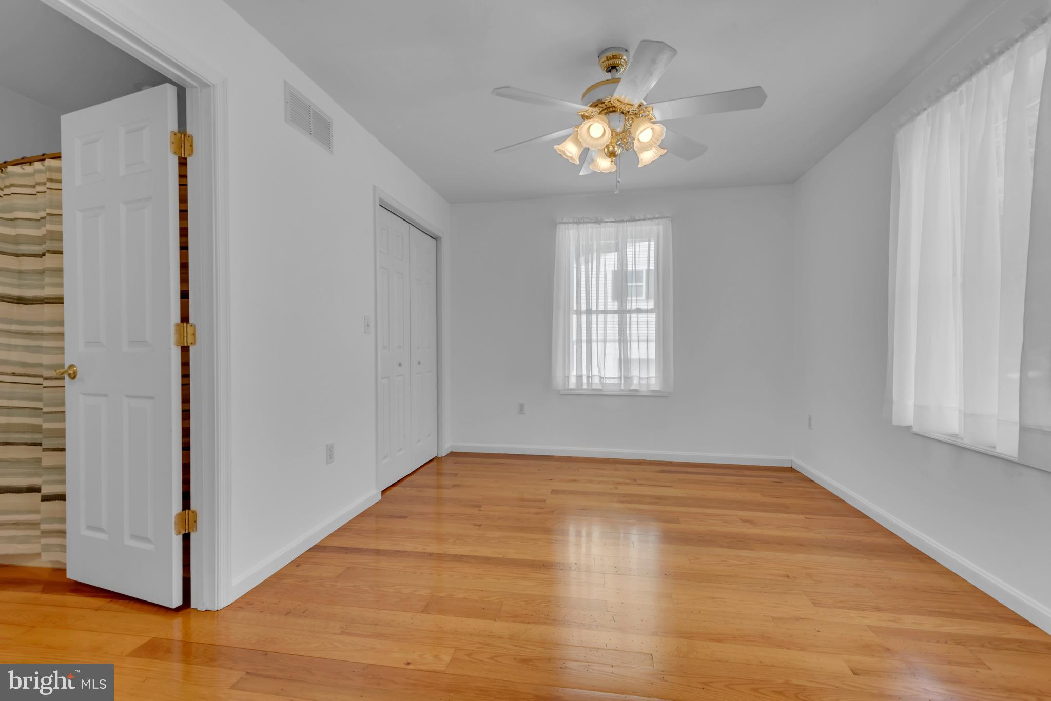 SHORE ACRES - Residential