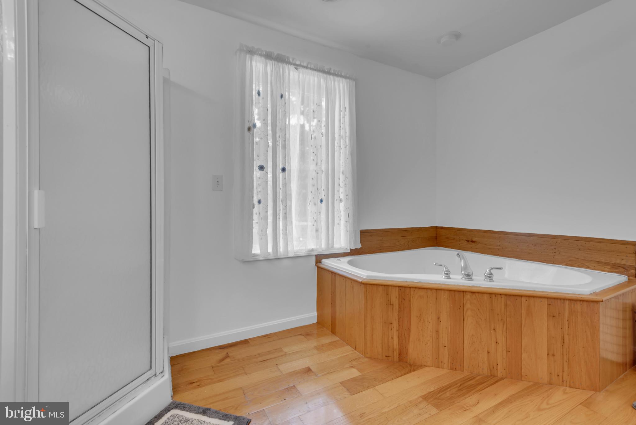 SHORE ACRES - Residential