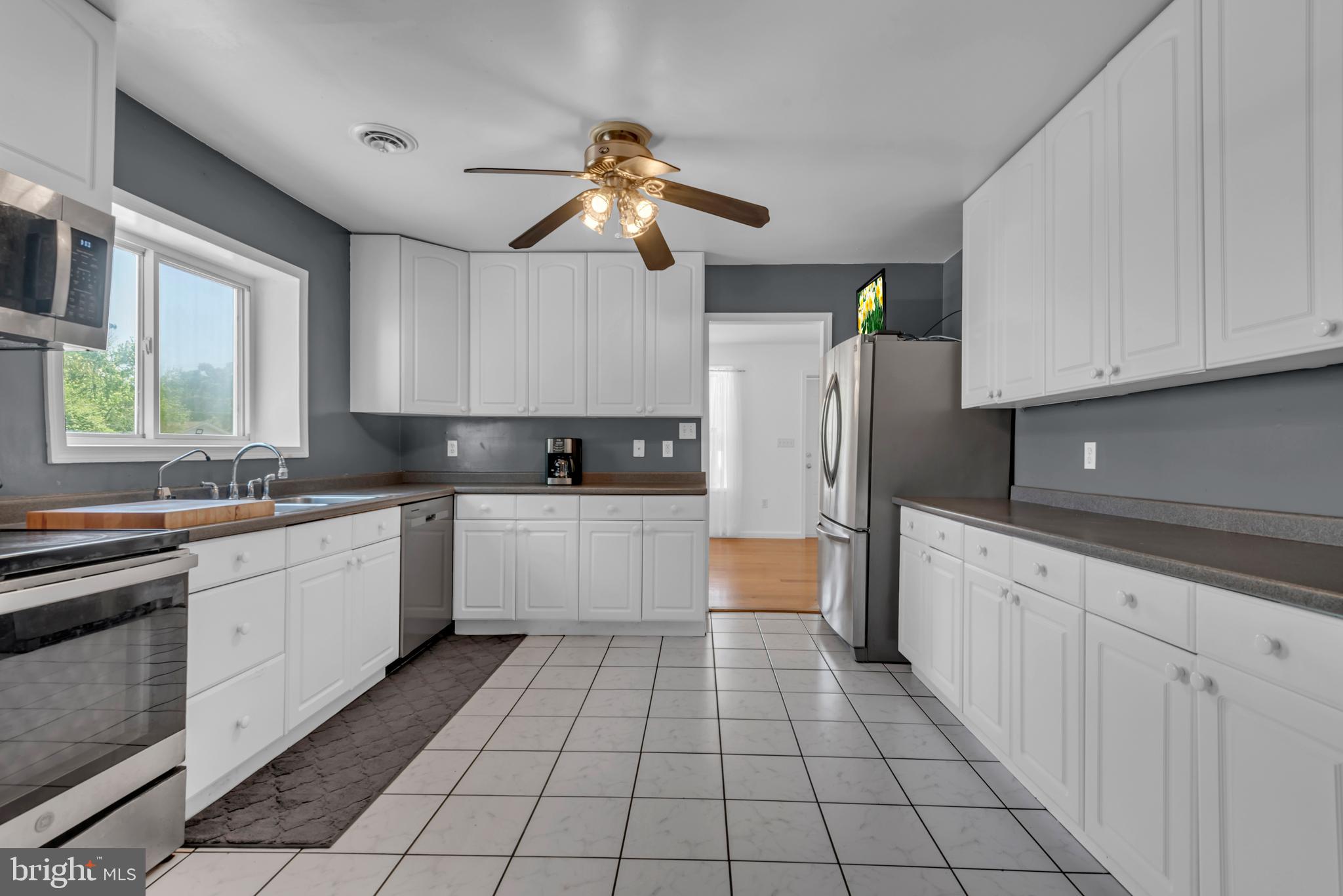 SHORE ACRES - Residential
