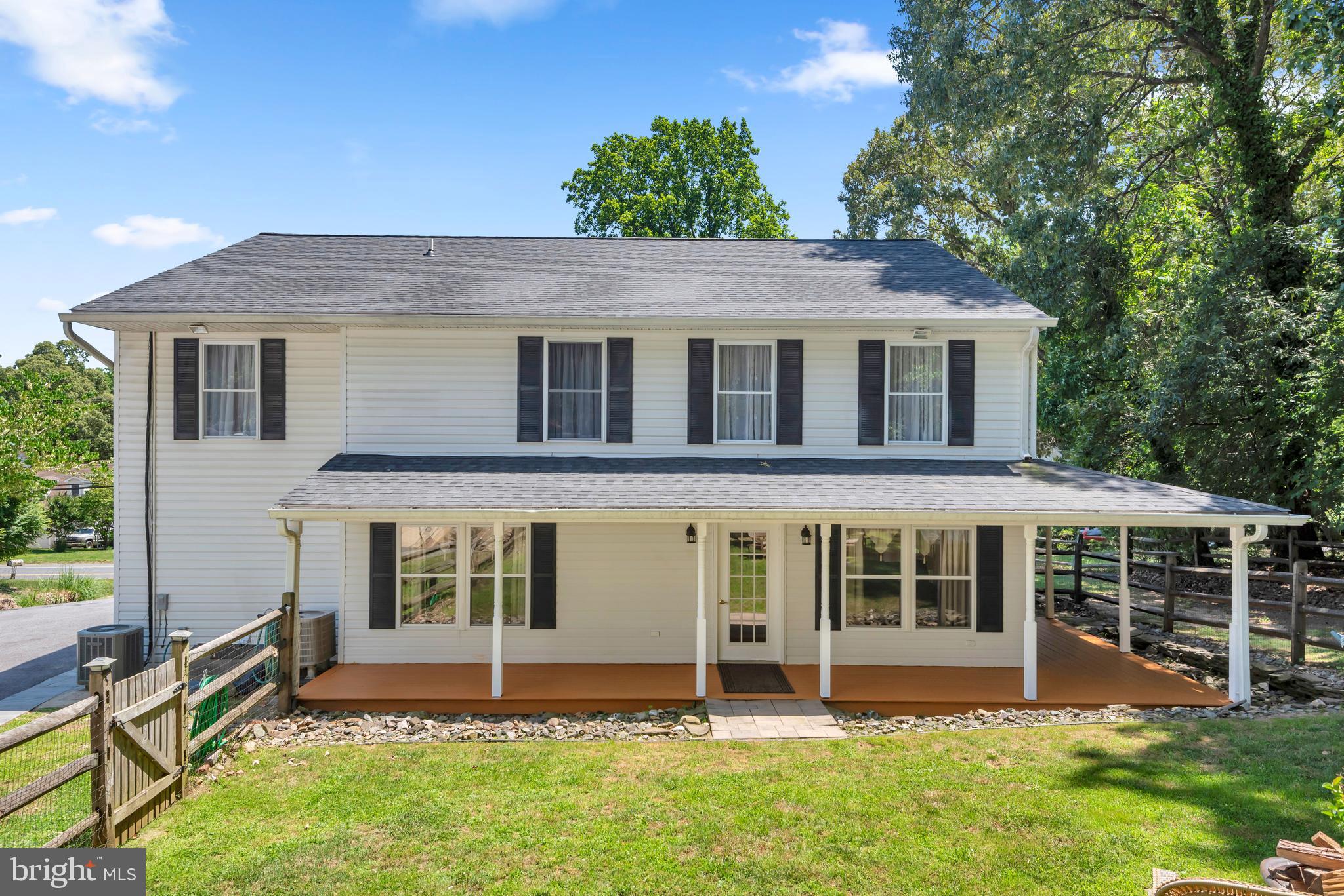 SHORE ACRES - Residential