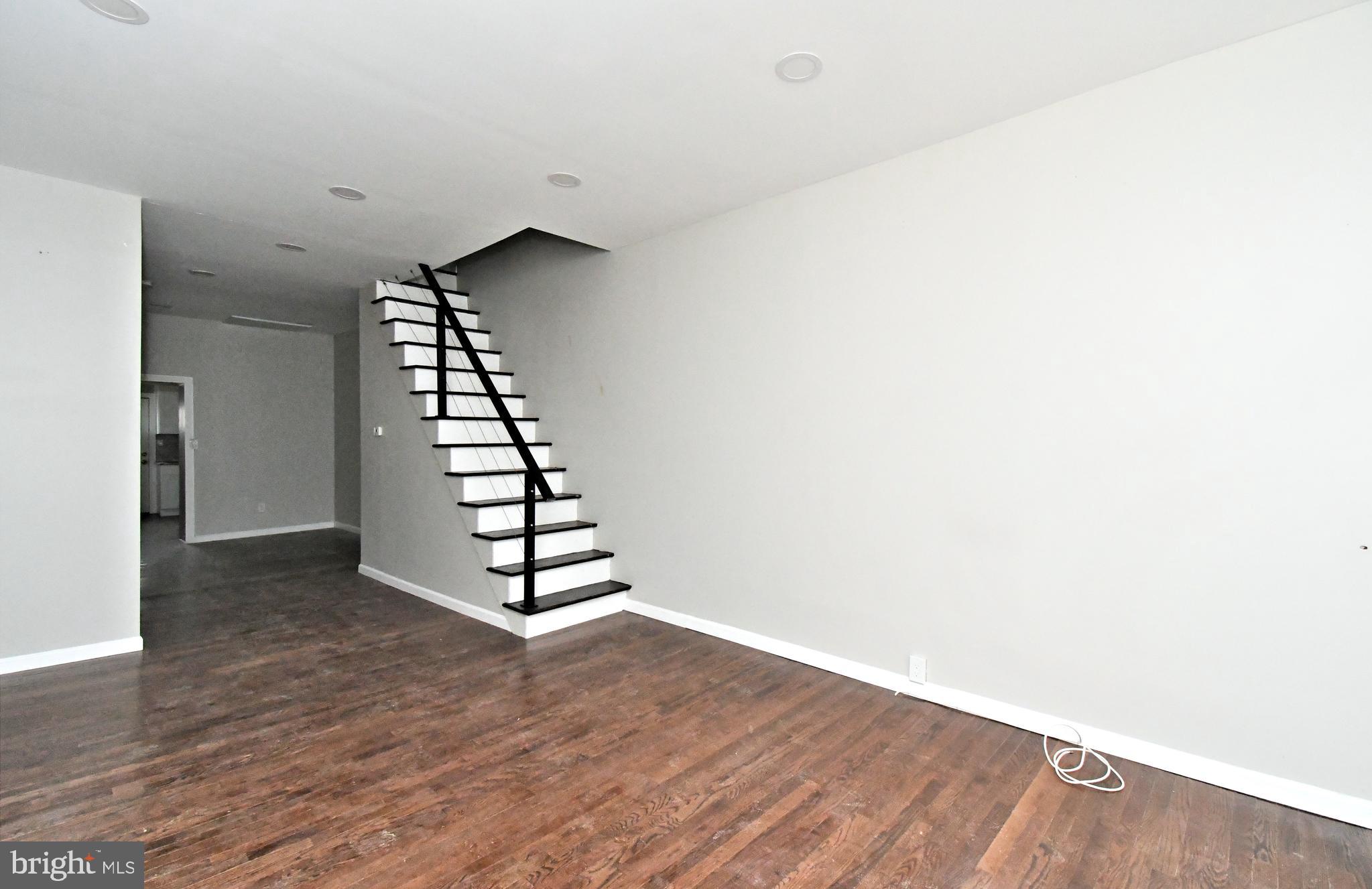 PORT RICHMOND - Residential