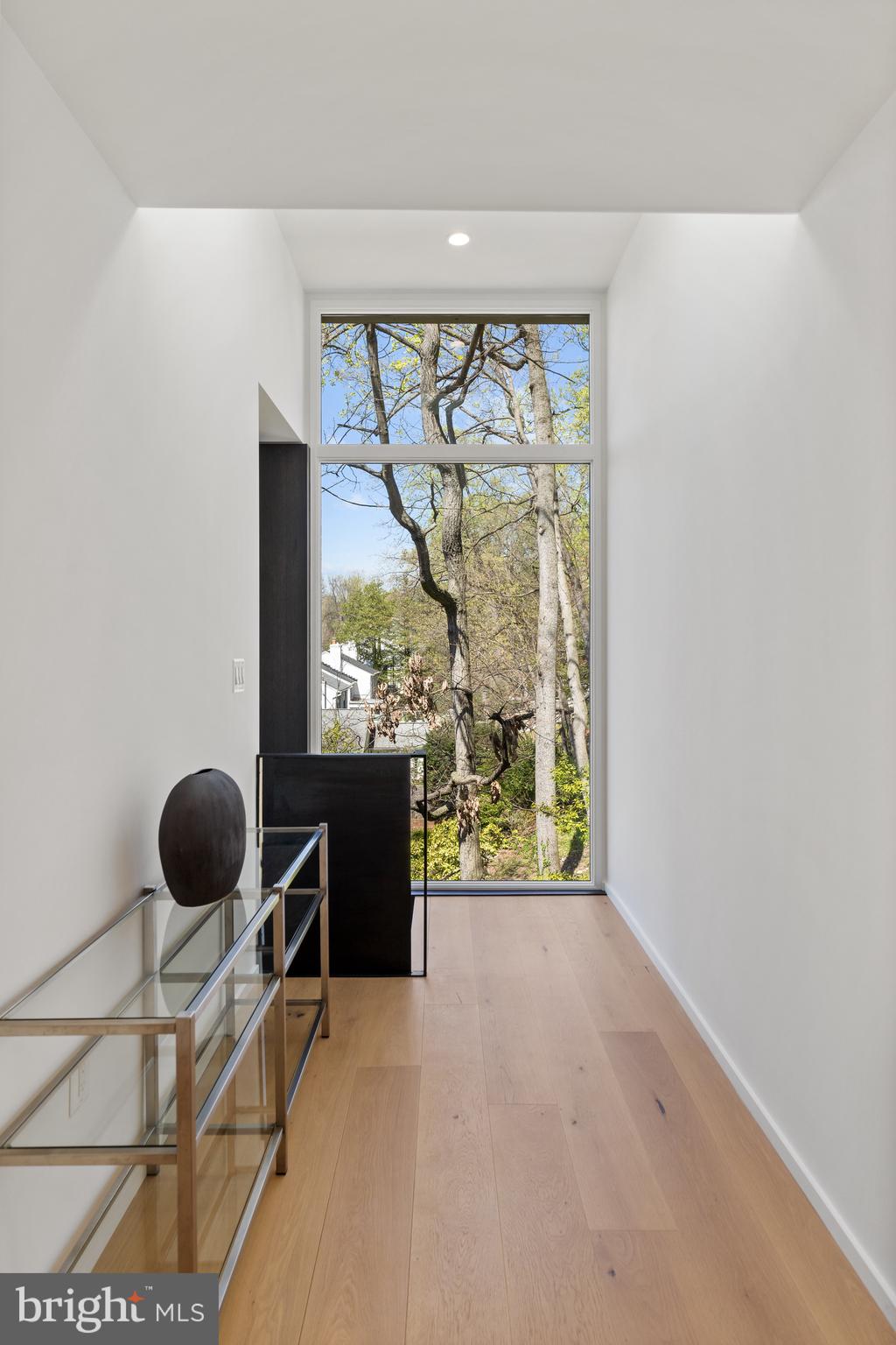 WOODLEY PARK - Residential