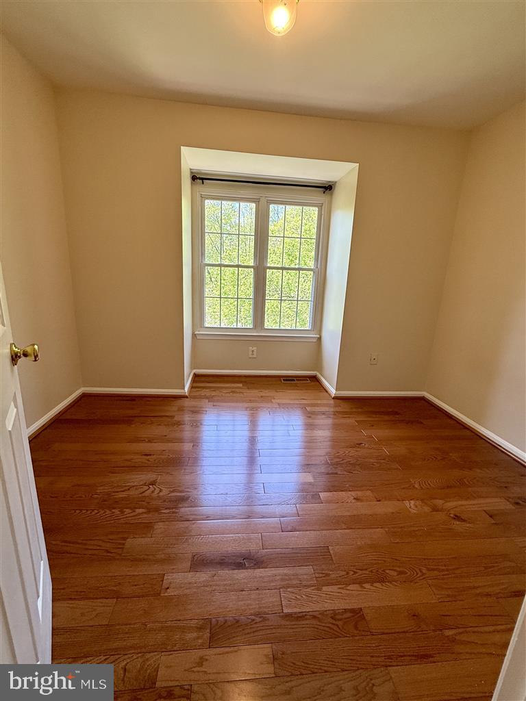 BROOKLEIGH - Residential Lease