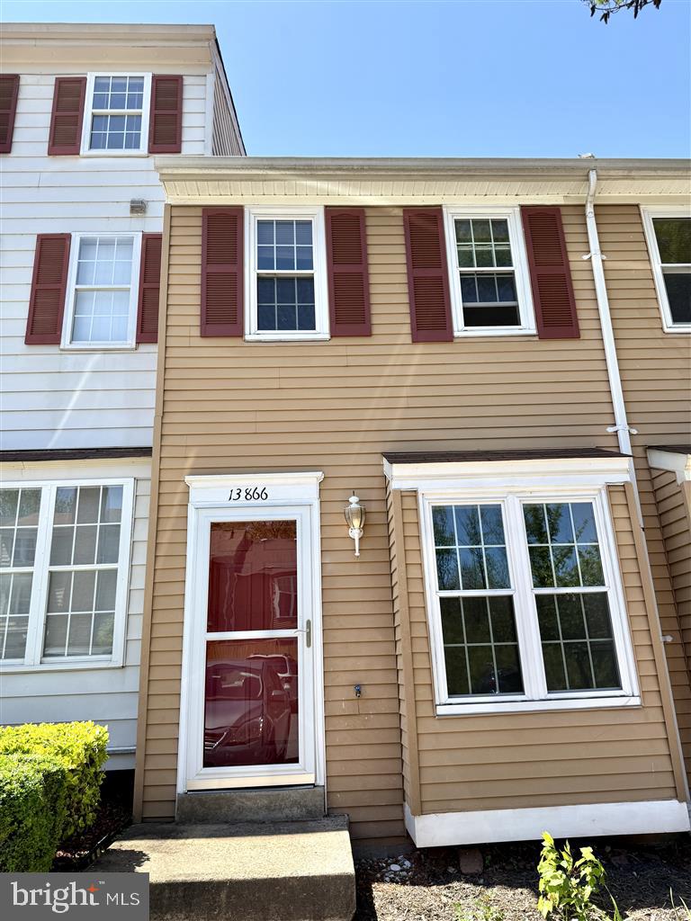 BROOKLEIGH - Residential Lease