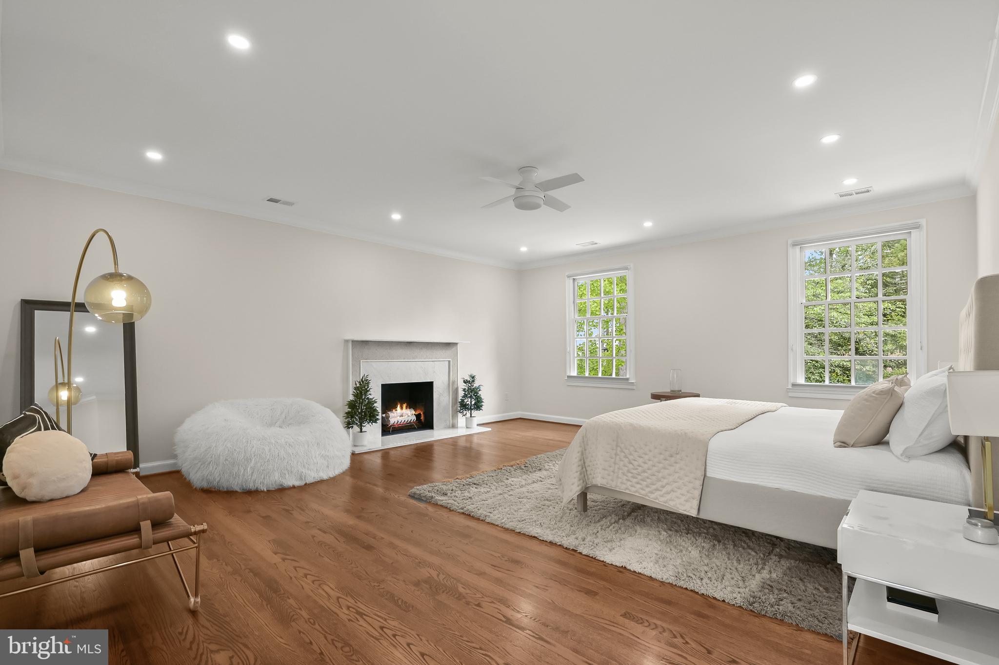 BRADLEY HILLS GROVE - Residential