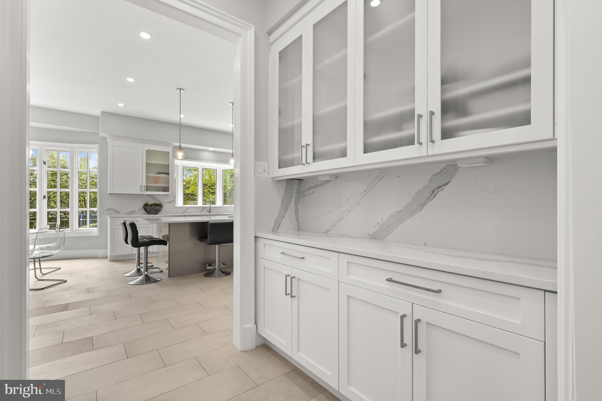 BRADLEY HILLS GROVE - Residential