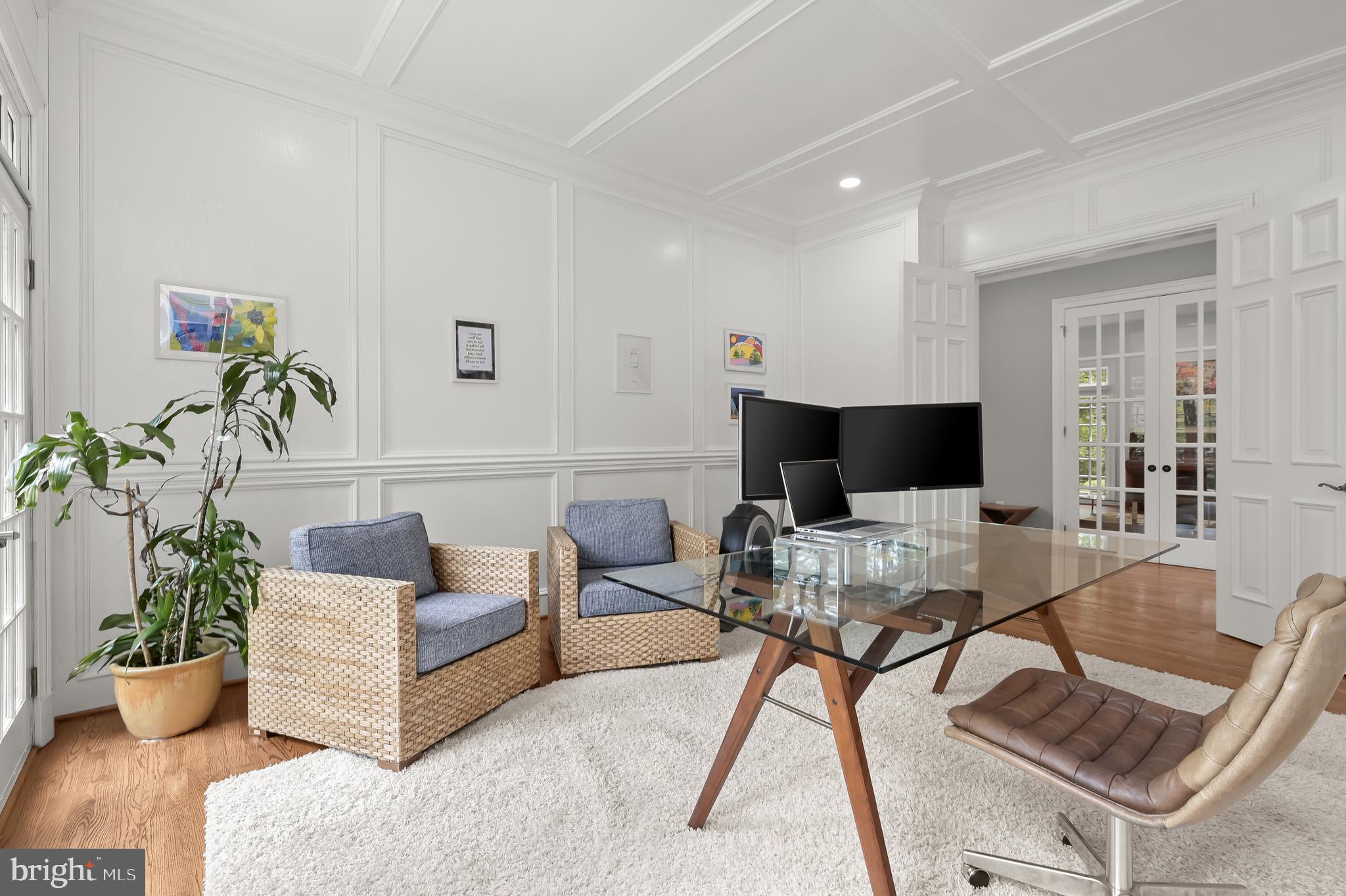 BRADLEY HILLS GROVE - Residential