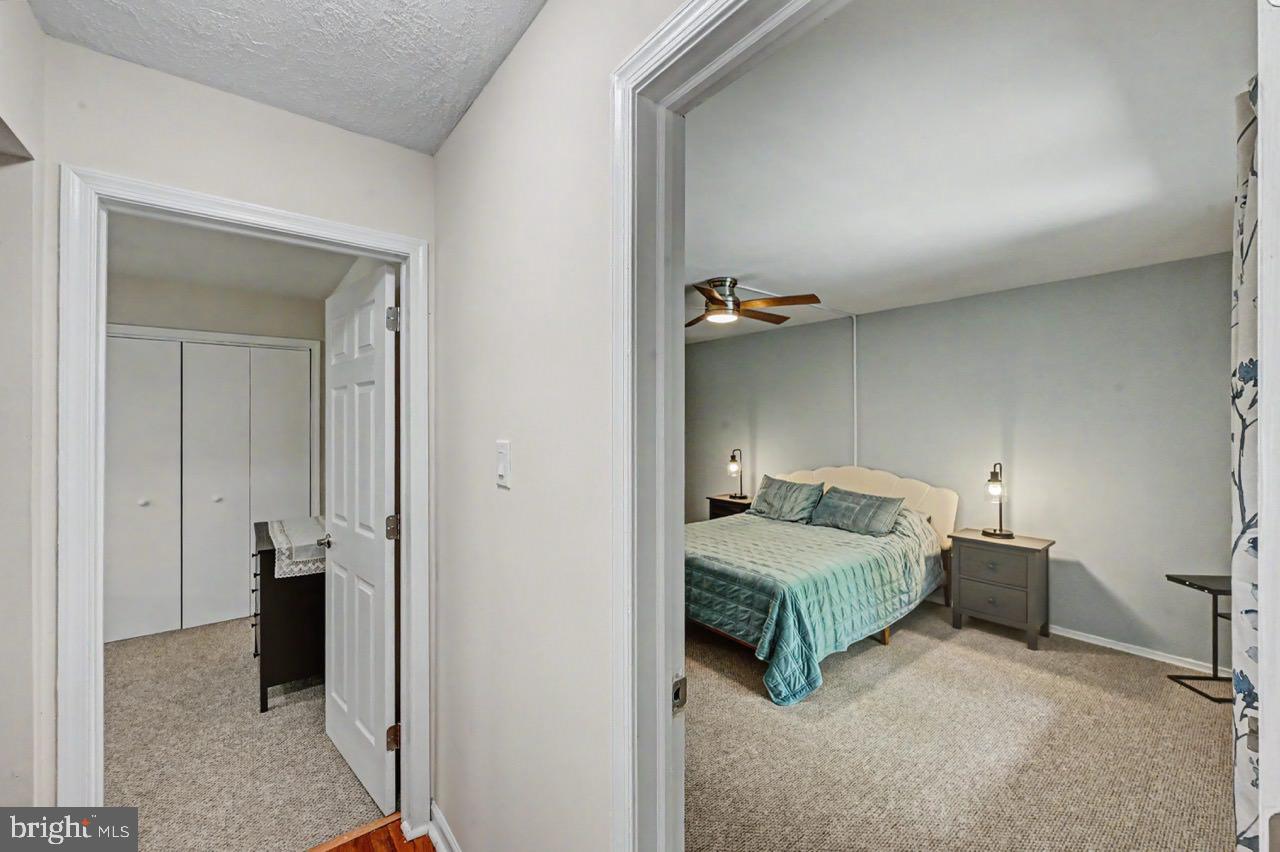 ARROWHEAD LAKE - Residential