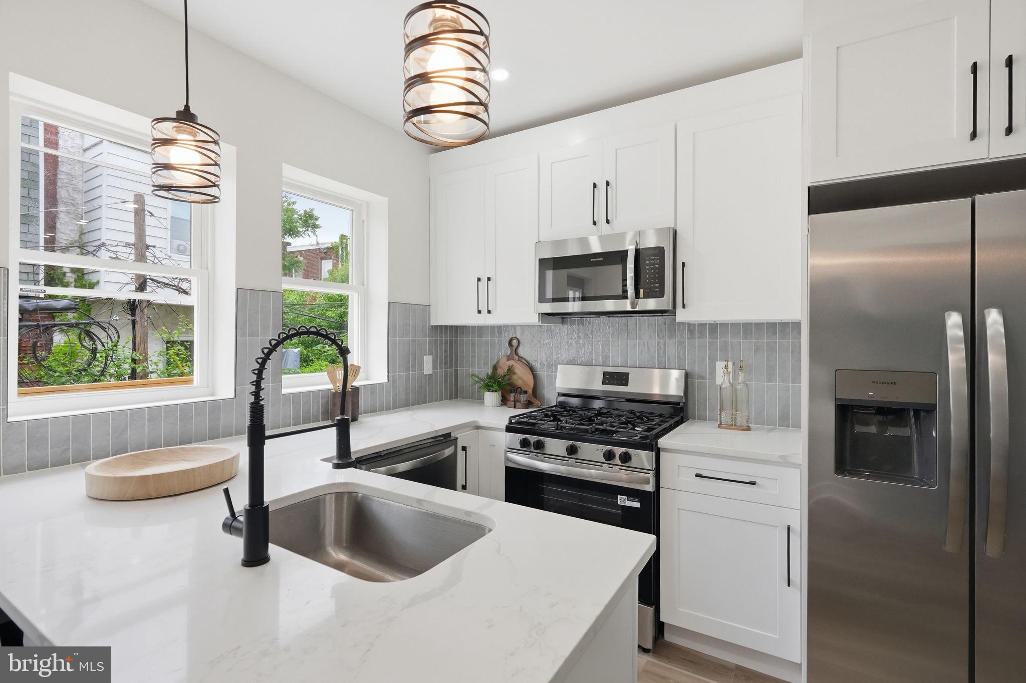 COBBS CREEK - Residential
