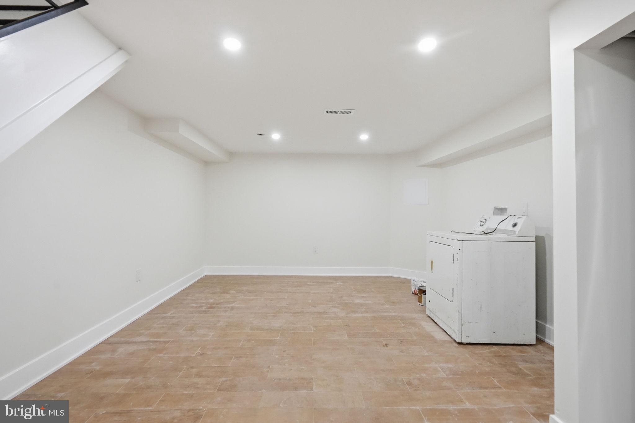 COBBS CREEK - Residential