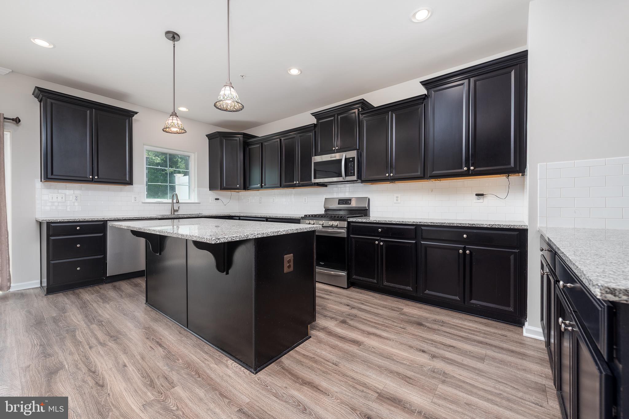 DORCHESTER VIEW - Residential
