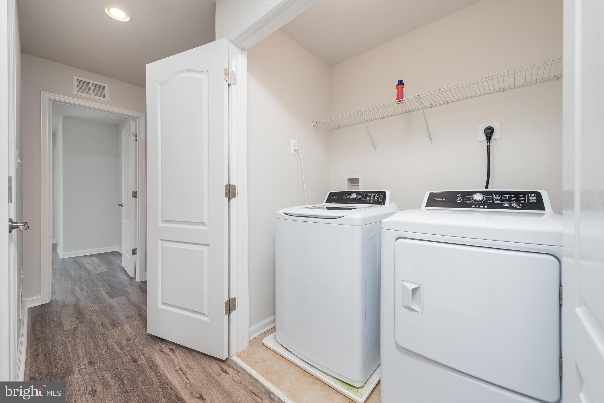 DORCHESTER VIEW - Residential