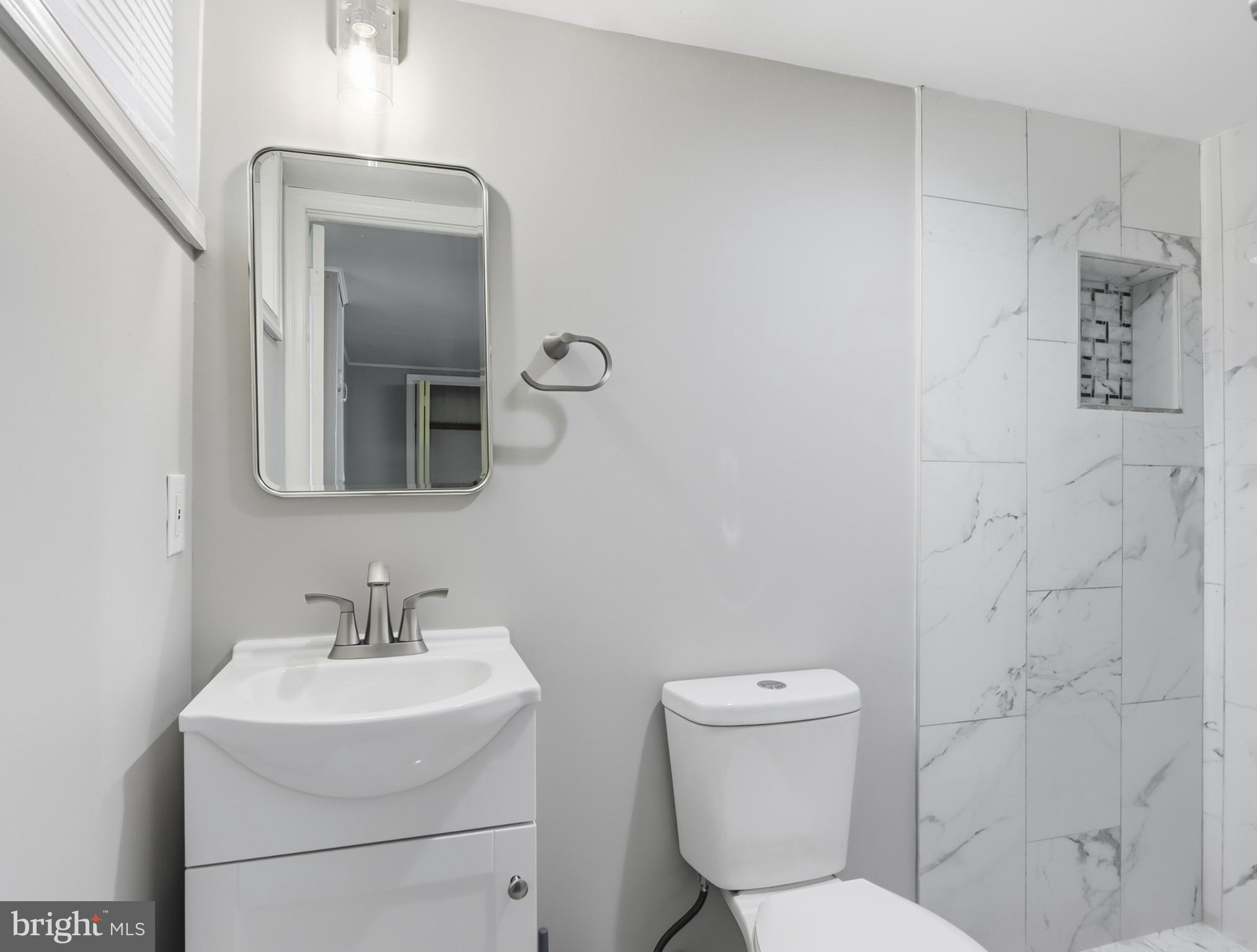 NORTHWOOD - Residential