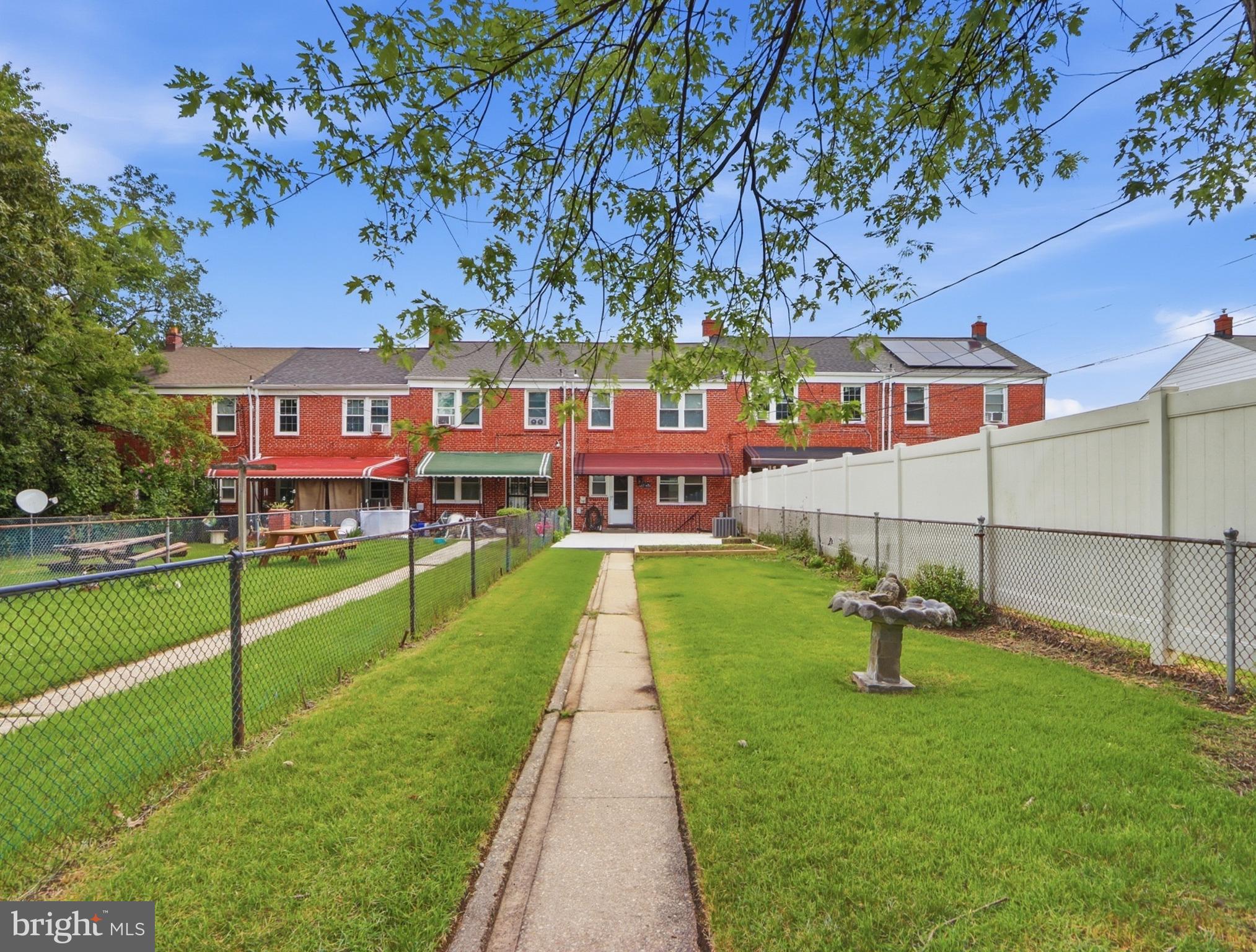 NORTHWOOD - Residential