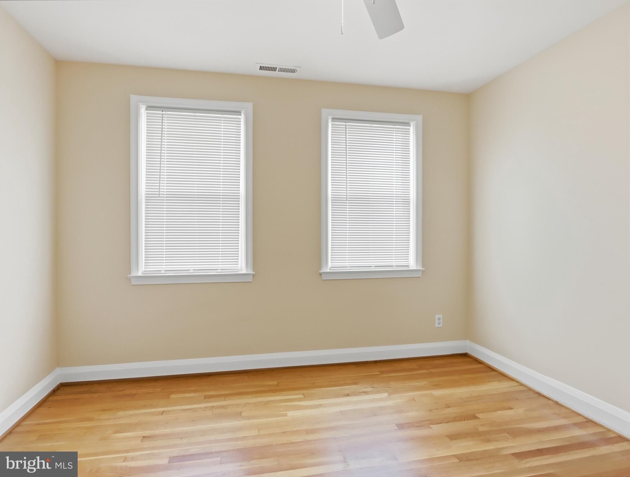 NORTHWOOD - Residential