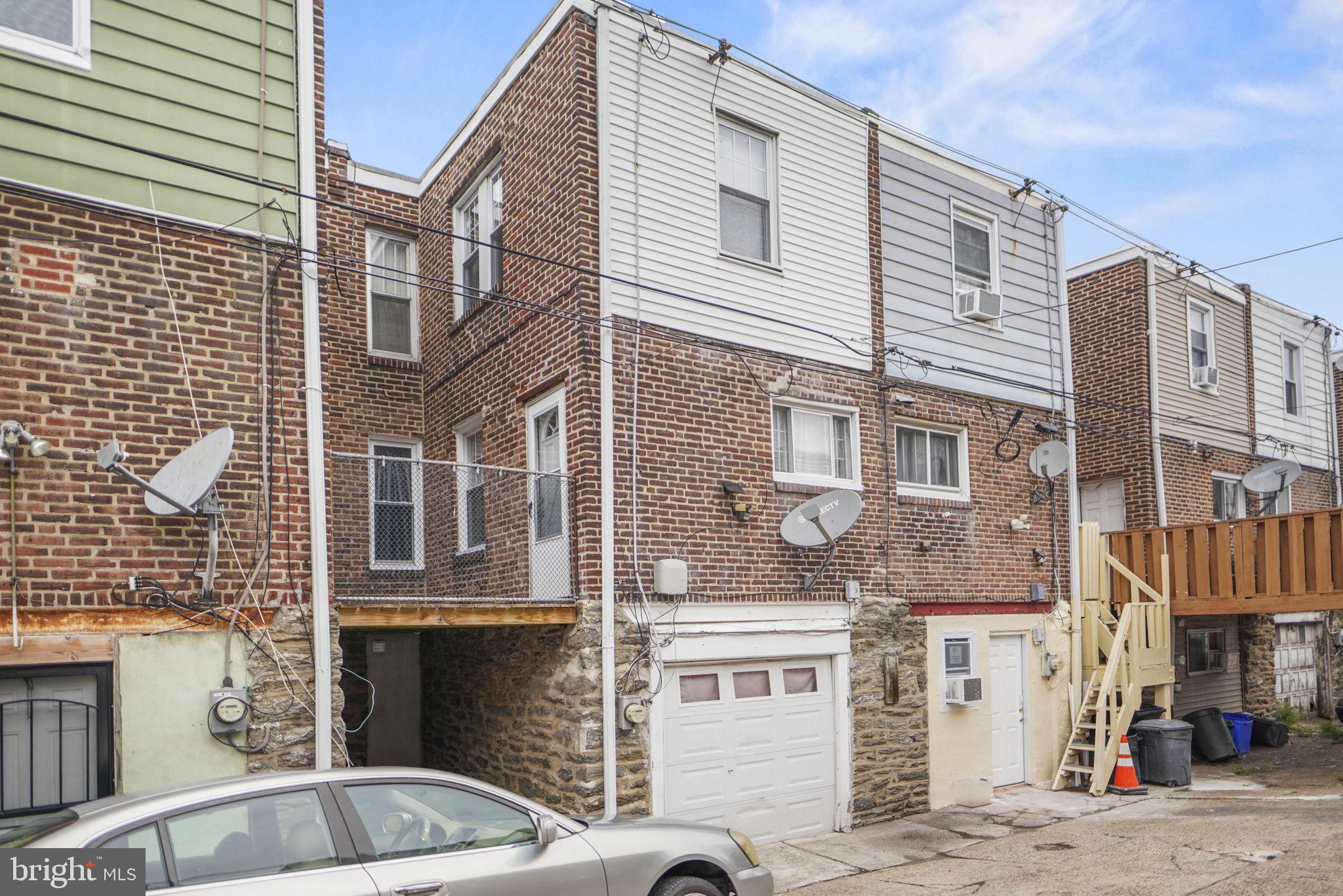OXFORD CIRCLE - Residential