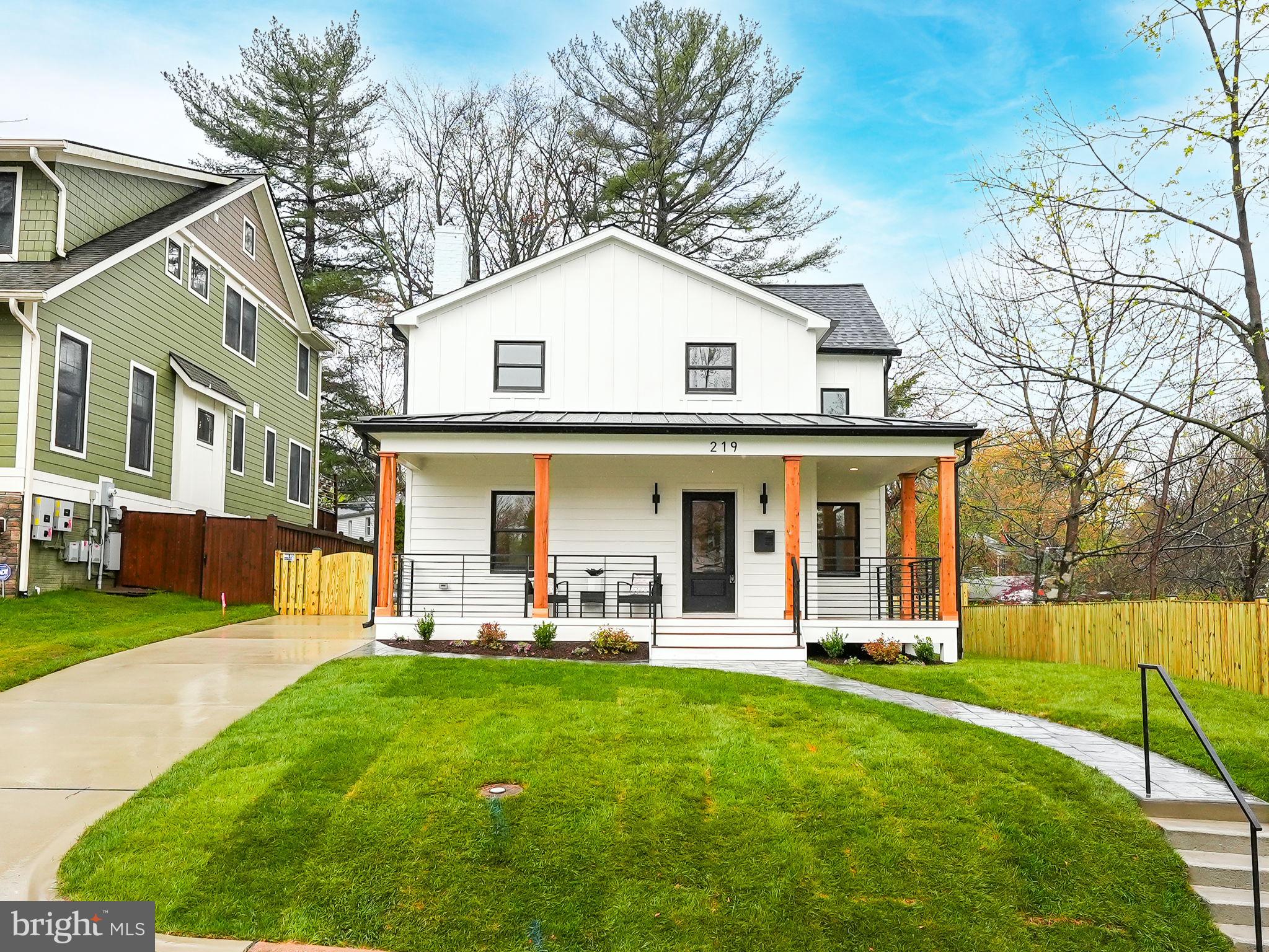 Relax in style in this elegantly updated home featuring 5 spacious bedrooms, 4.5 modern bathrooms, and an open-concept kitchen that's perfect for entertaining as it flows into the family room. A convenient first-floor home office allows you to work in peace.
Located in a welcoming neighborhood and proximity to a variety of parks, trails, shopping and dining options, all within easy walking distance.
Step outside to discover a generously sized, fenced backyard, a private oasis perfect for cultivating your garden, enjoying peaceful moments, or engaging in lively outdoor activities.
This home is the perfect blend of tranquility and convenience, ideal for those seeking a harmonious living experience. Come check it out for yourself!