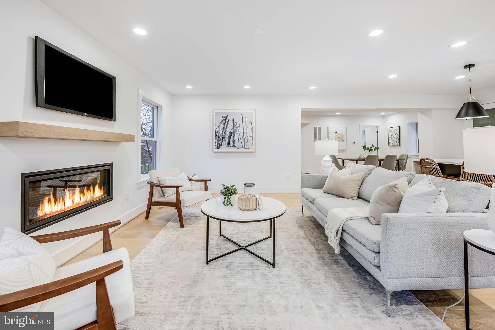 GREENWAY DOWNS - Residential