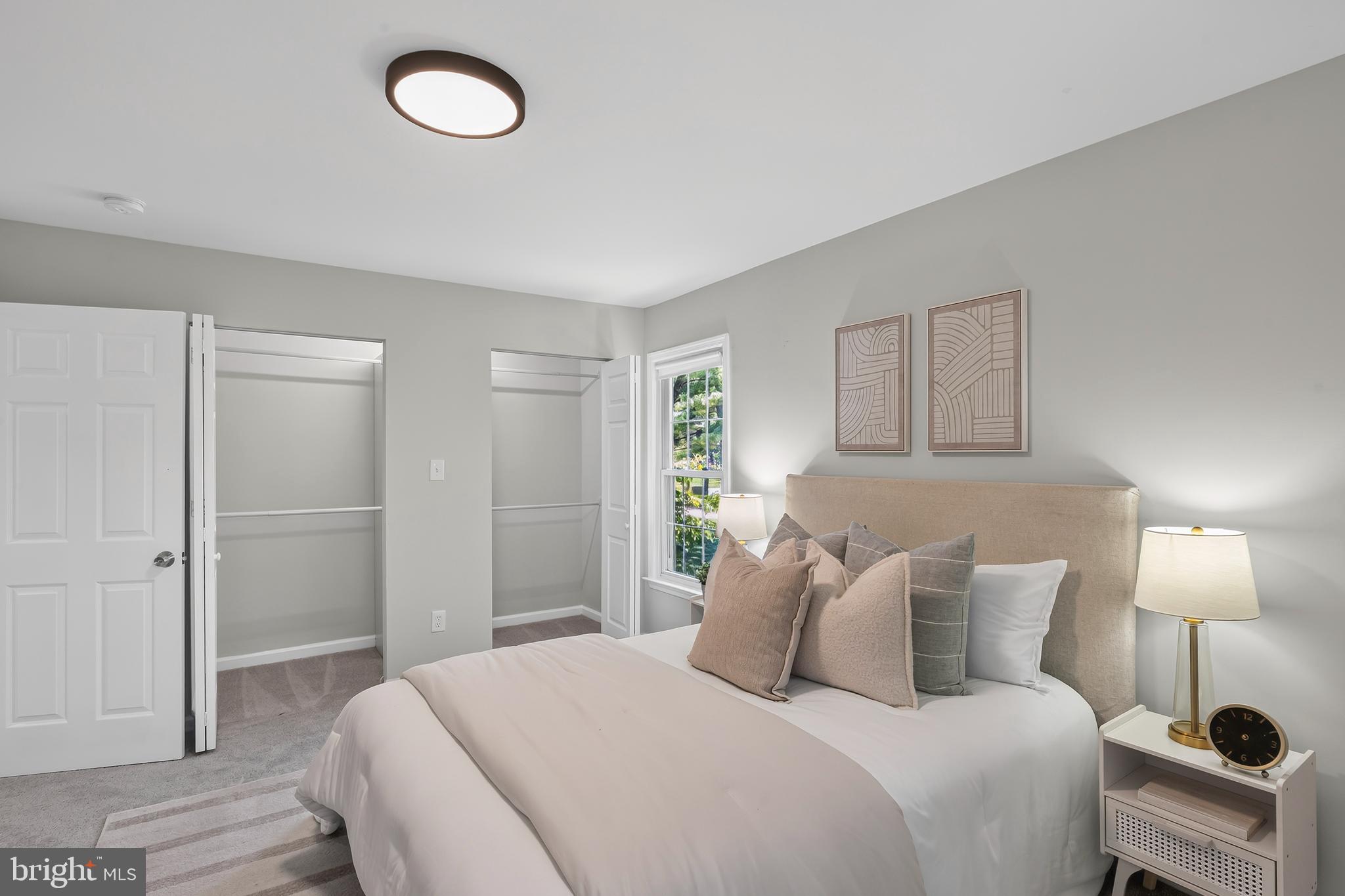 PROMONTORY OAKS - Residential