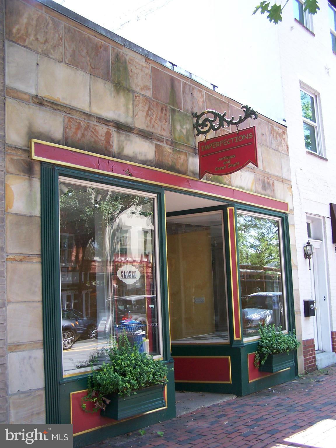 OLD TOWN ALEXANDRIA - Commercial Sale
