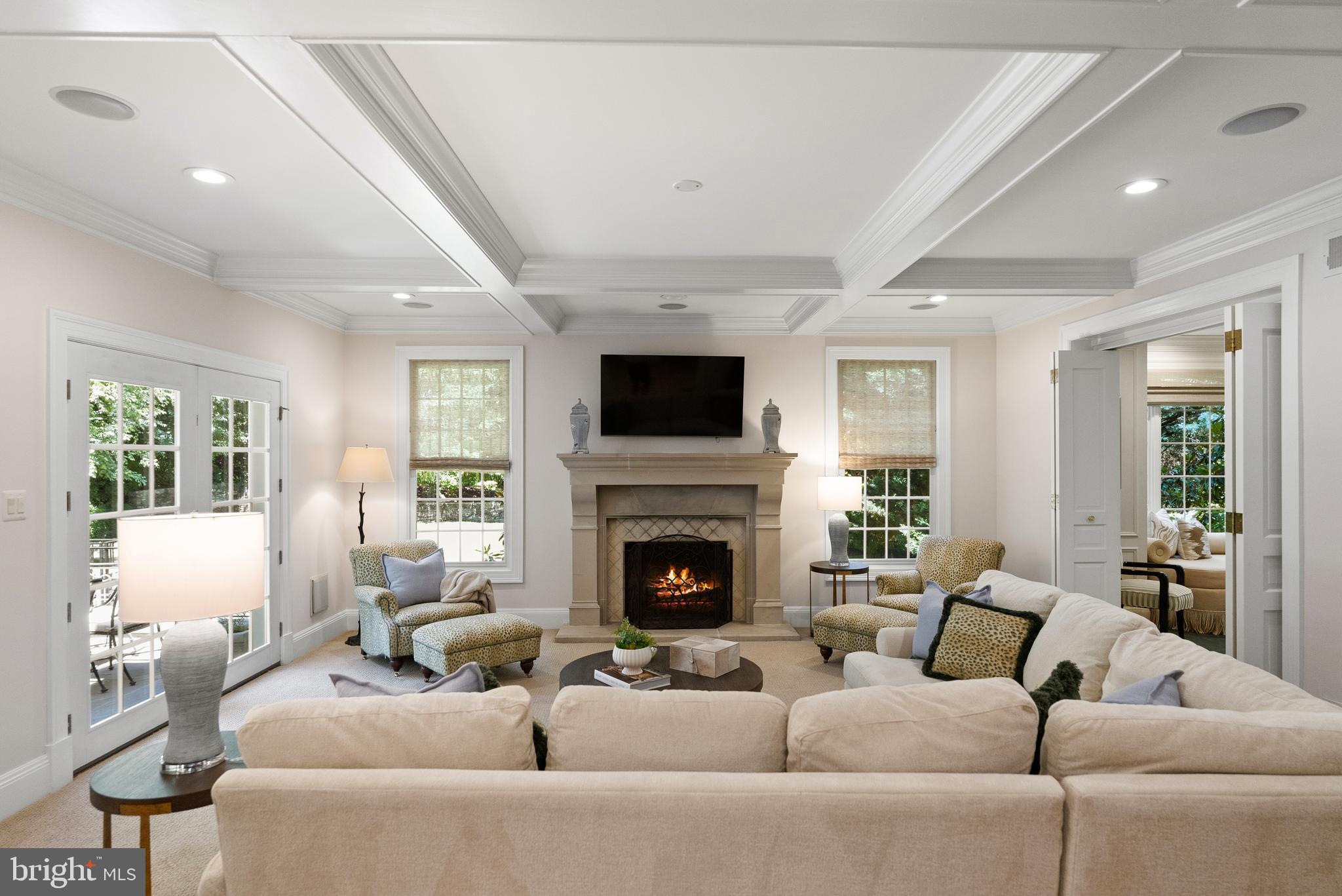 BANNOCKBURN ESTATES - Residential