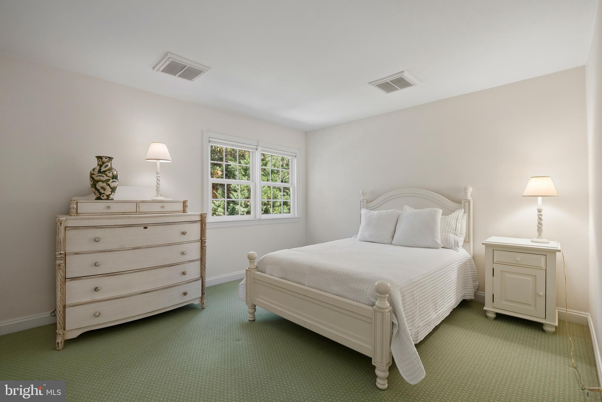 BANNOCKBURN ESTATES - Residential
